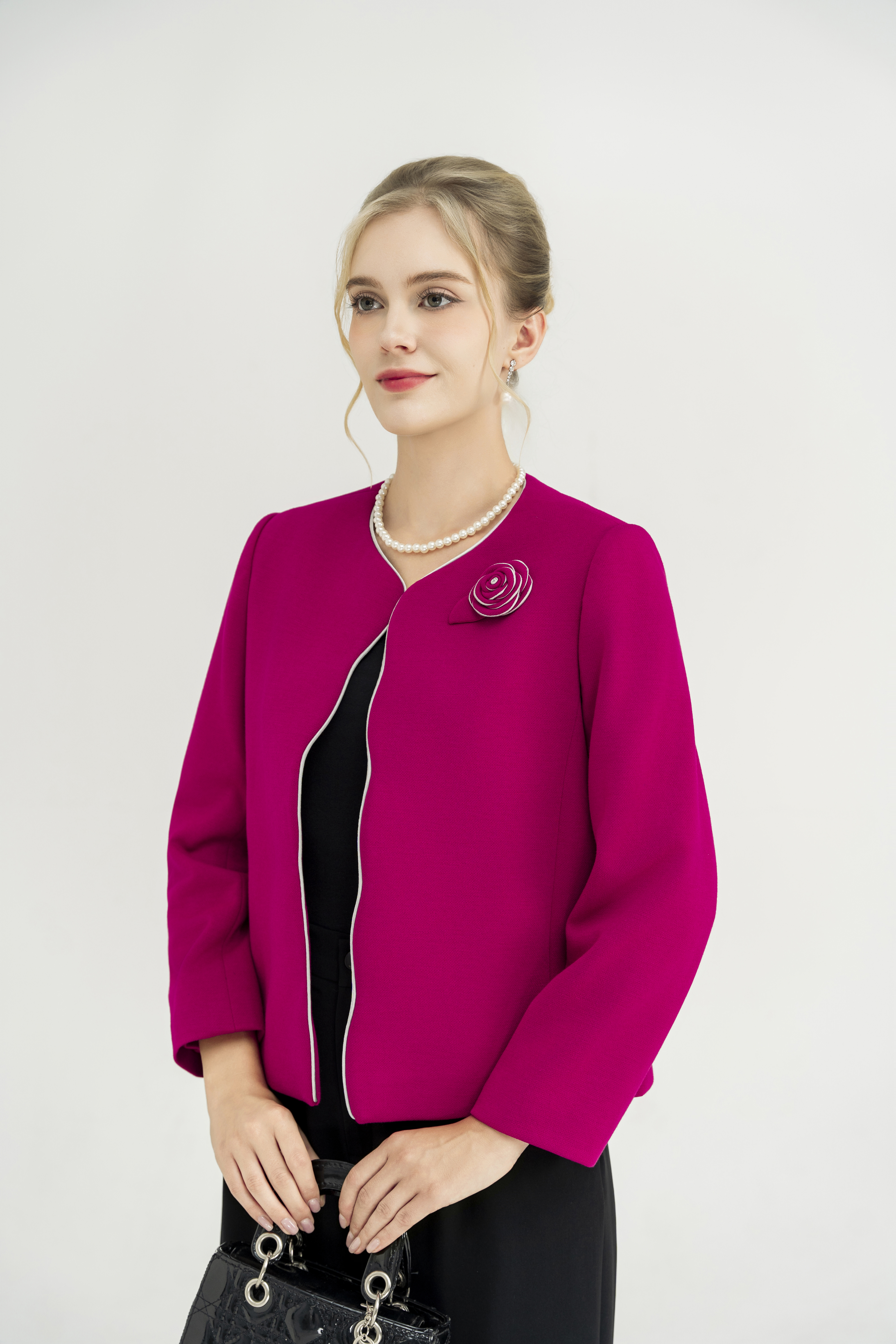 Áo khoác ngắn Vải dạ Đính hoa thủ công Cổ tròn Tay dài Dài qua eo