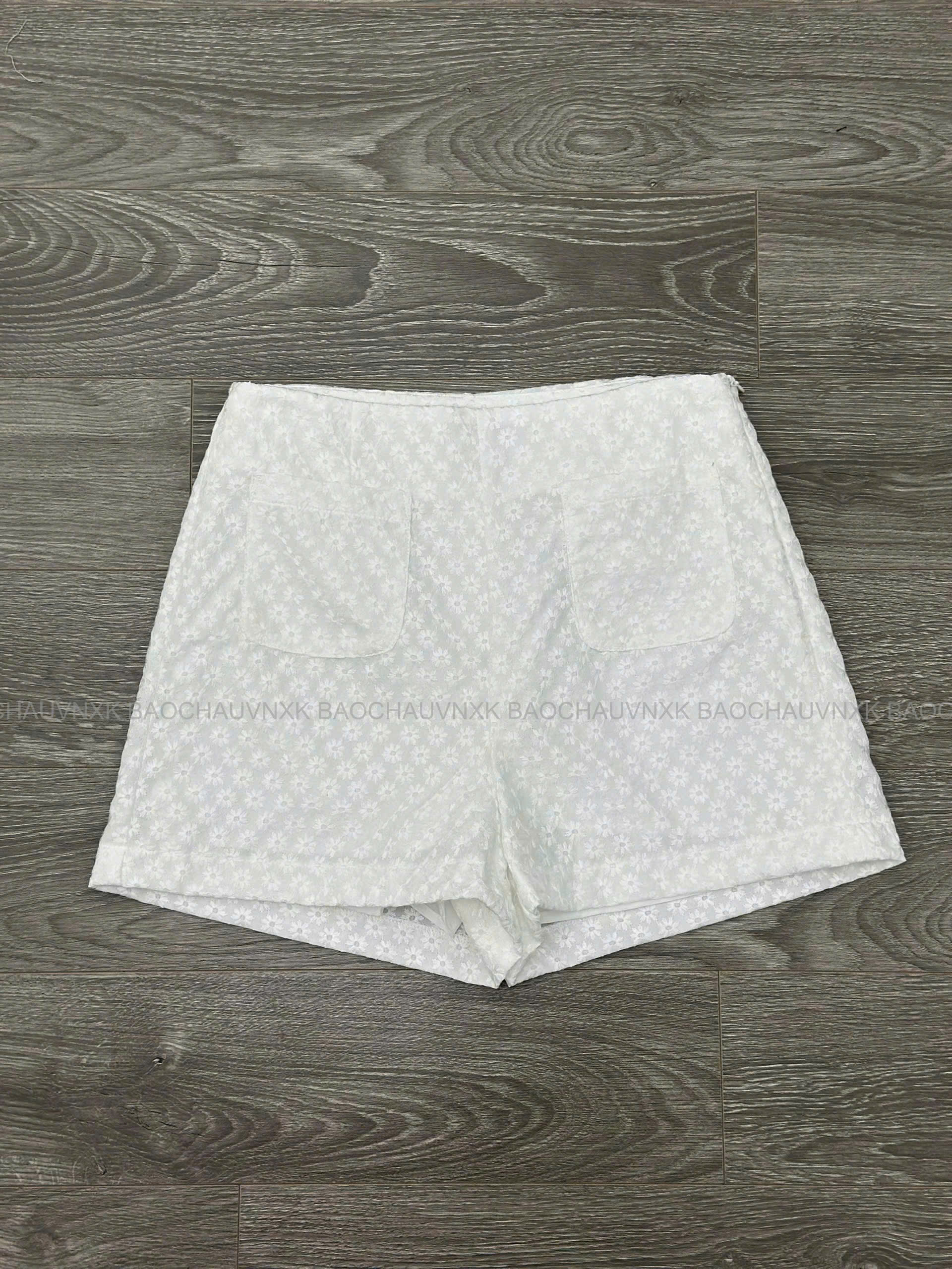 SALE Q35 QUẦN SHORT THÊU TRẮNG_thumbnail_14