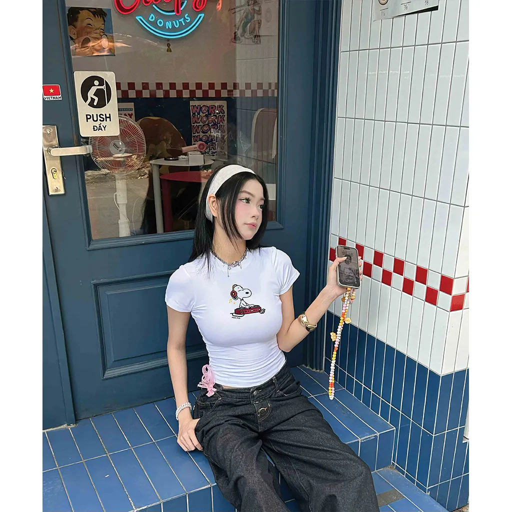 Áo baby tee Snoopy Beezy 3330 slim fit tôn dáng_thumbnail_5