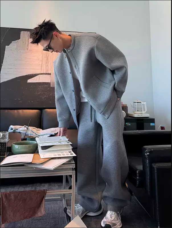 Bộ Đồ Nỉ Xám Unisex Form Rộng – Streetwear Thời Thượng