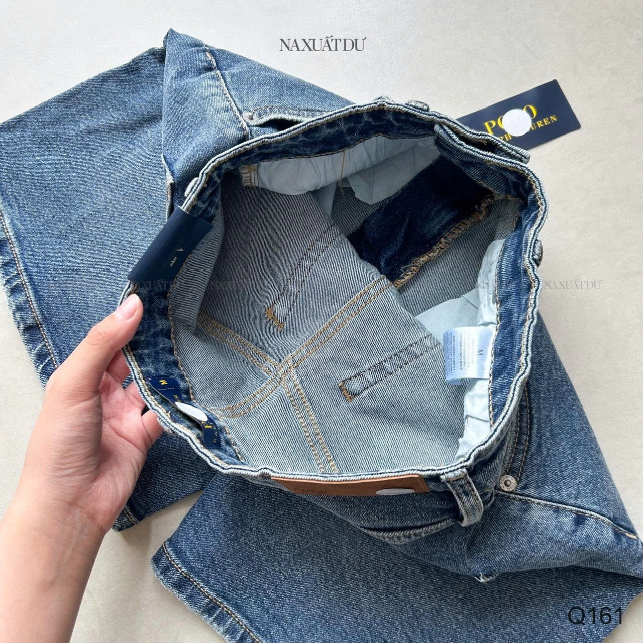 Quần jeans 