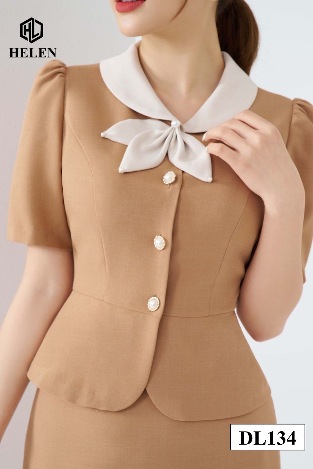 Đầm ôm peplum màu nâu cổ phối nơ trắng kem DL134