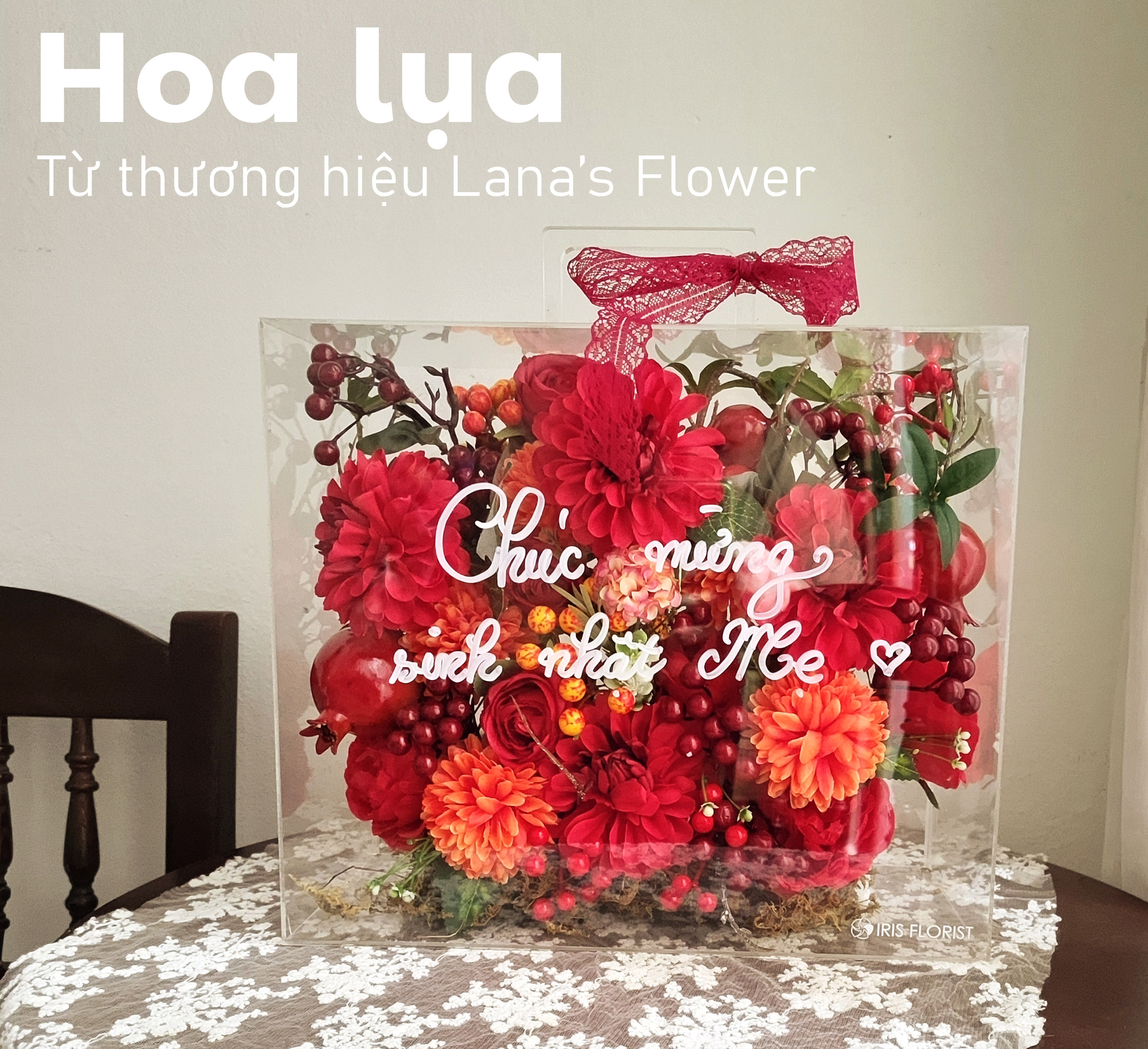 Hộp hoa lụa mica - tone đỏ cam (30x35cm)