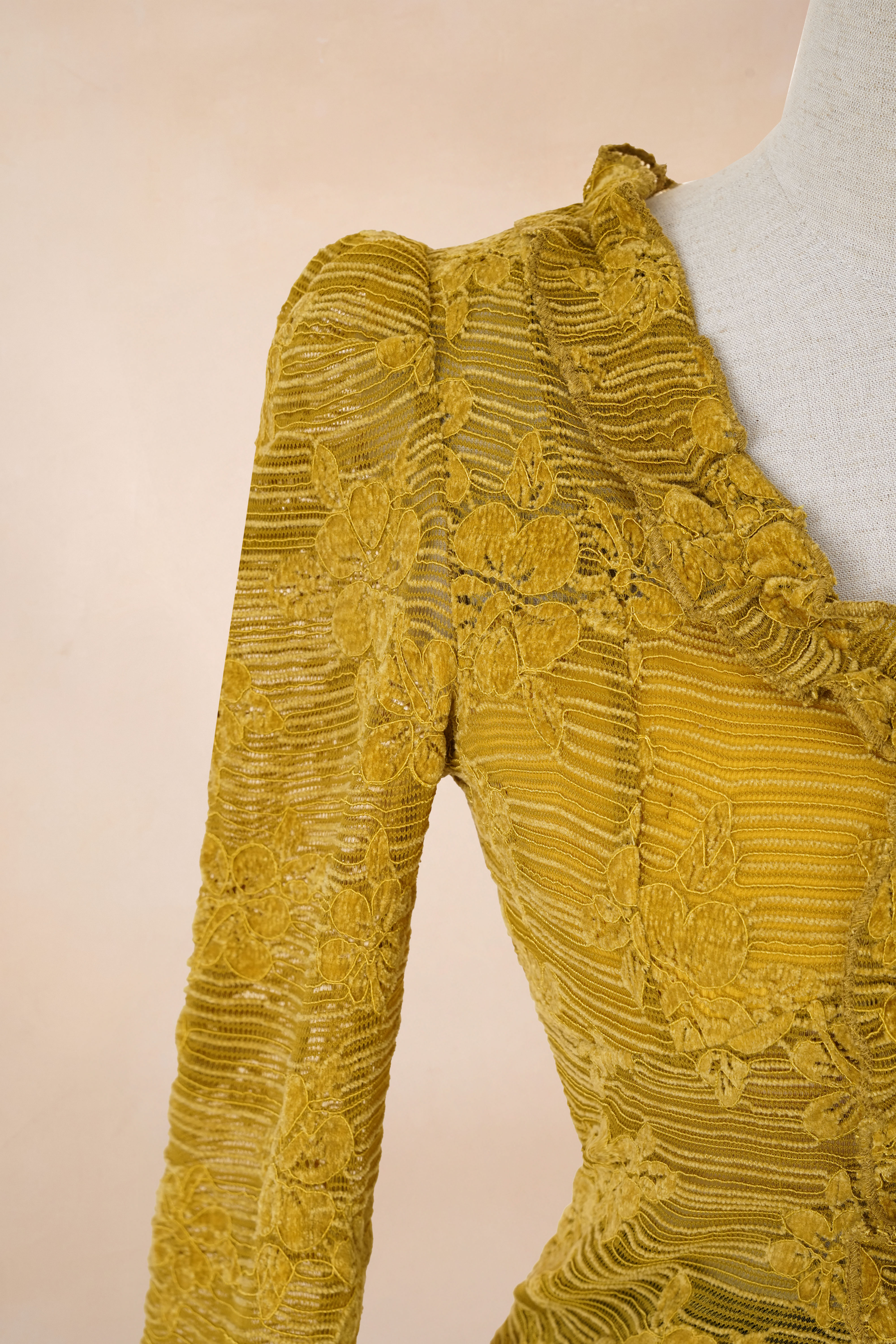 Áo Cổ V Tay Loe QC_thumbnail_3