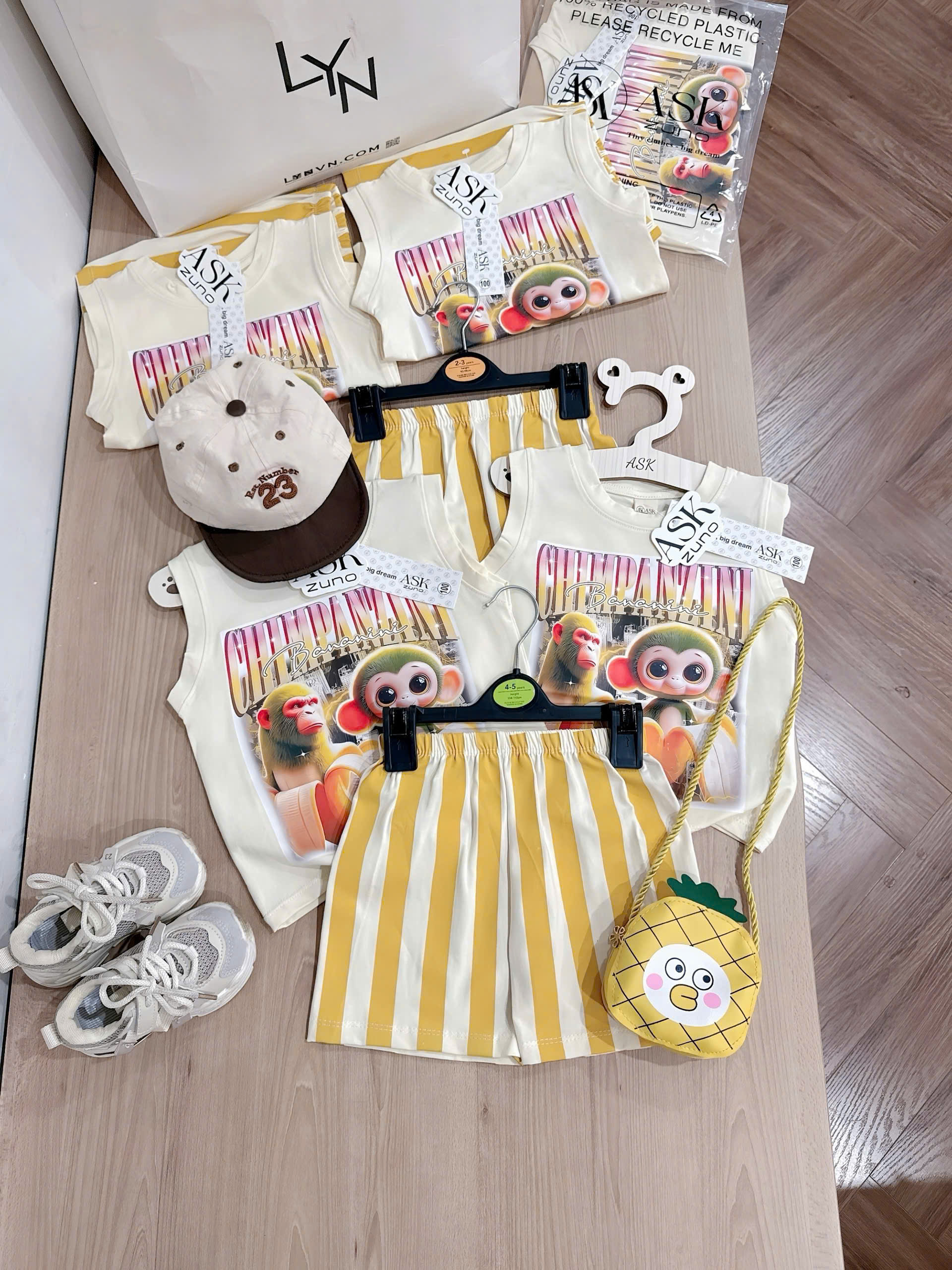 V01 BỘ BA LỖ KHỈ VÀ CHUỐI CHIMPANZINI- A201.616_thumbnail_2