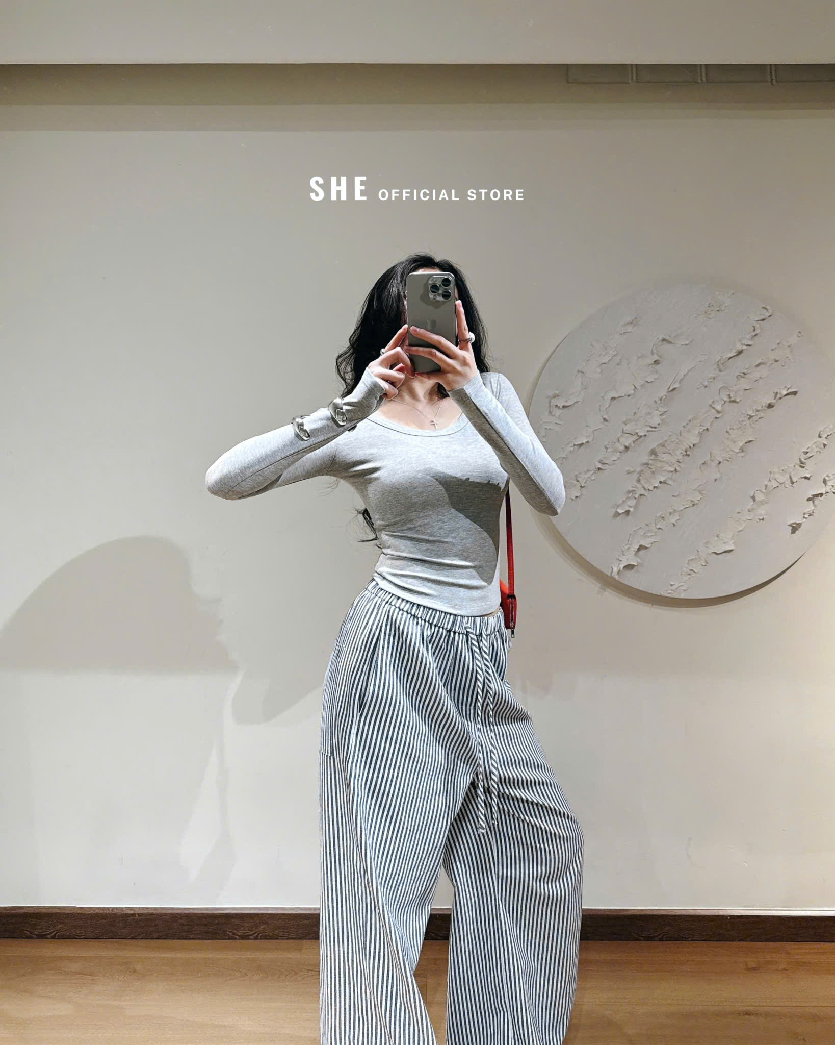 H957 ÁO APT CỔ THUYỀN TD_thumbnail_6