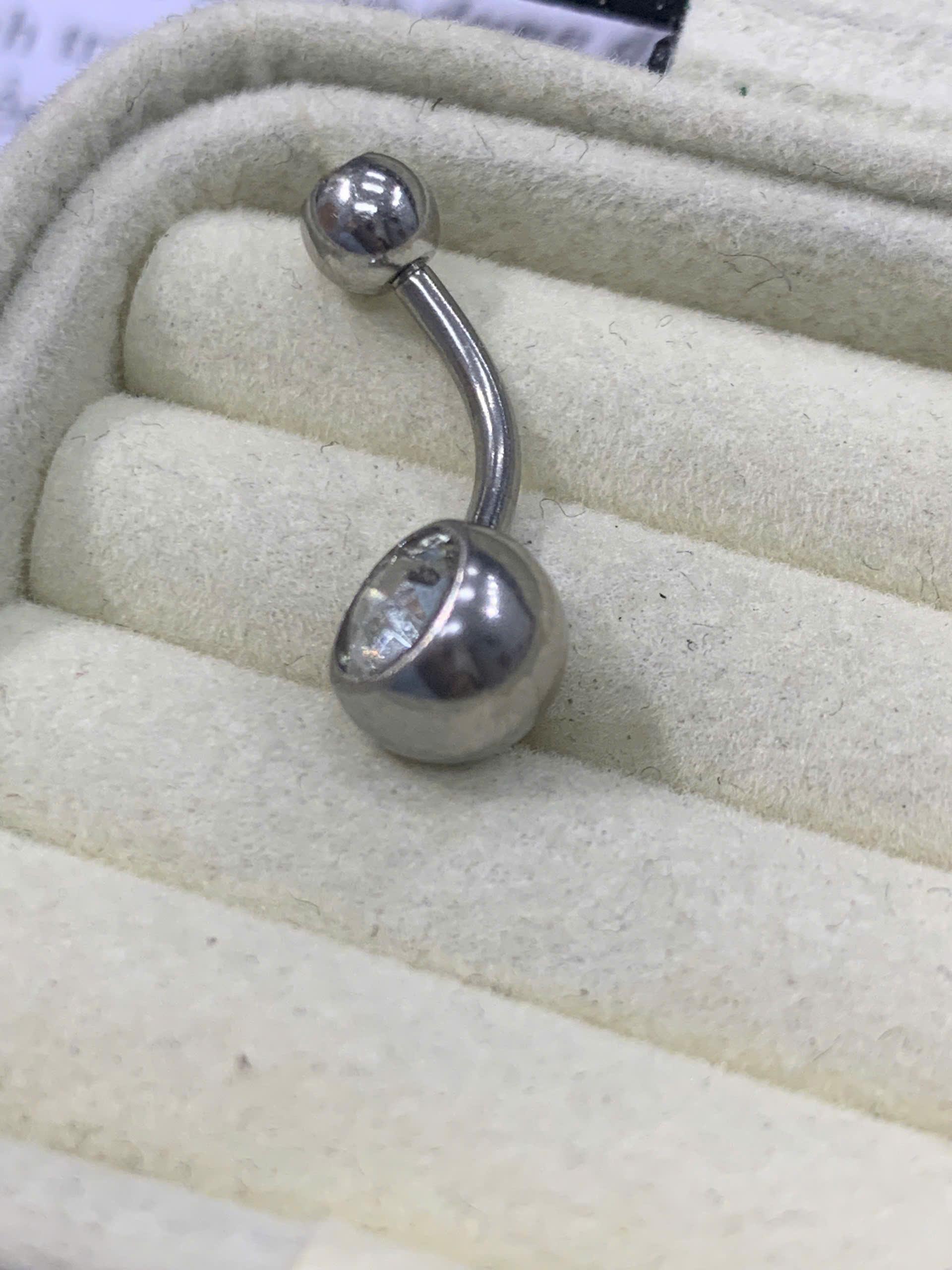 Rốn cơ bản kim cương trắng 2 0đ_thumbnail_2