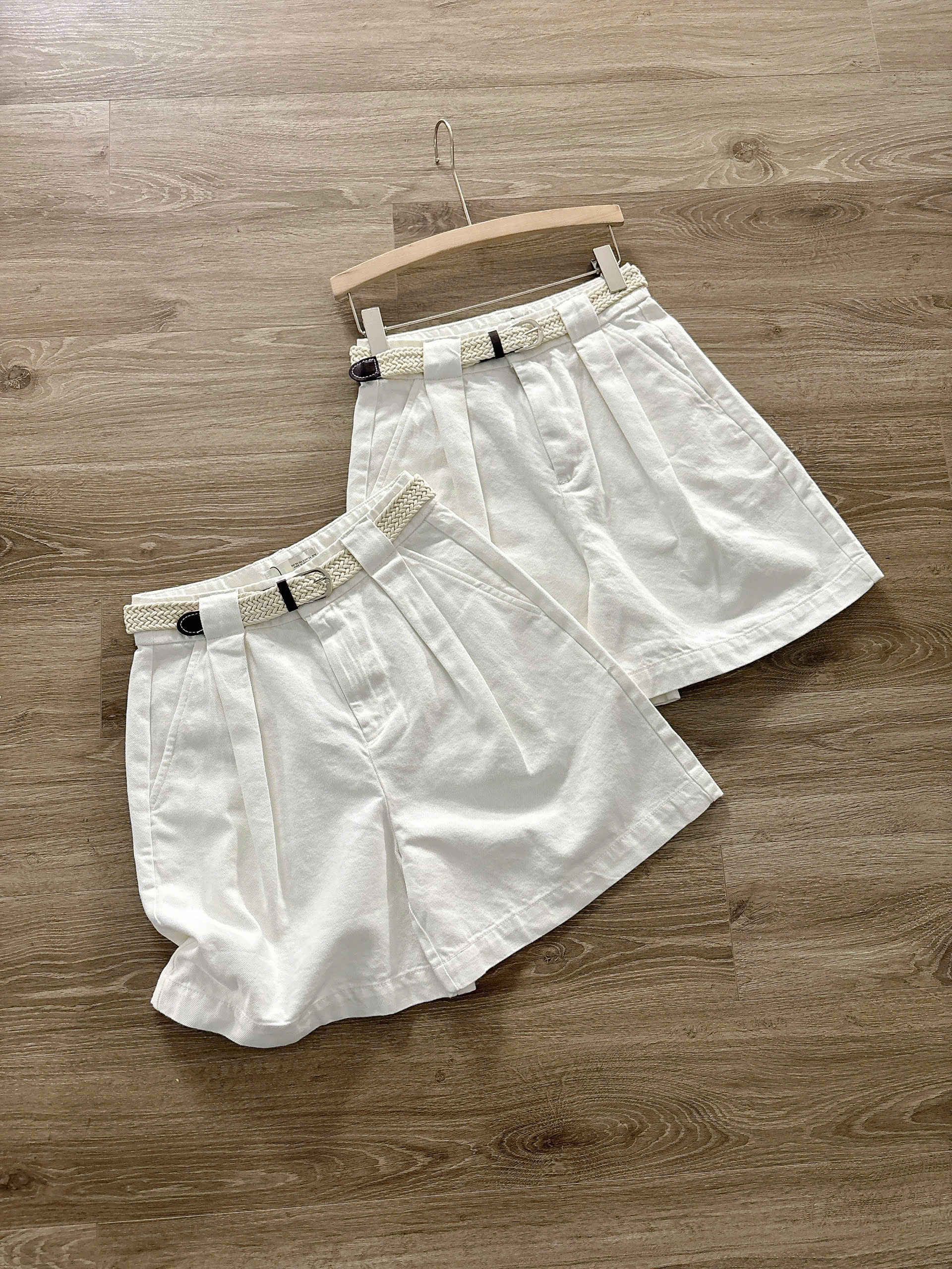 H112 QUẦN NGỐ TRẮNG ( KÈM BELT )_thumbnail_1