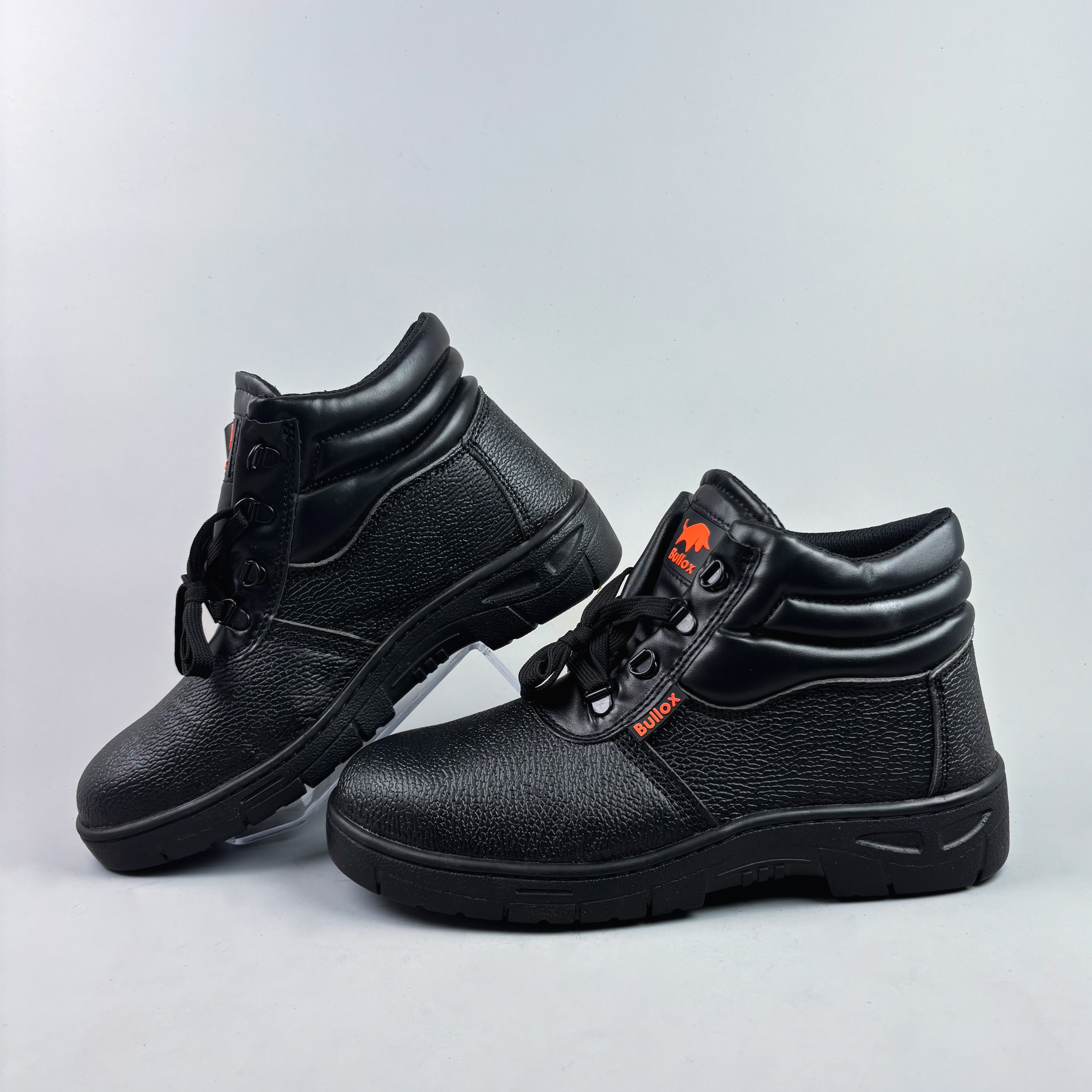 Night Watch Safety Shoes_thumbnail_0