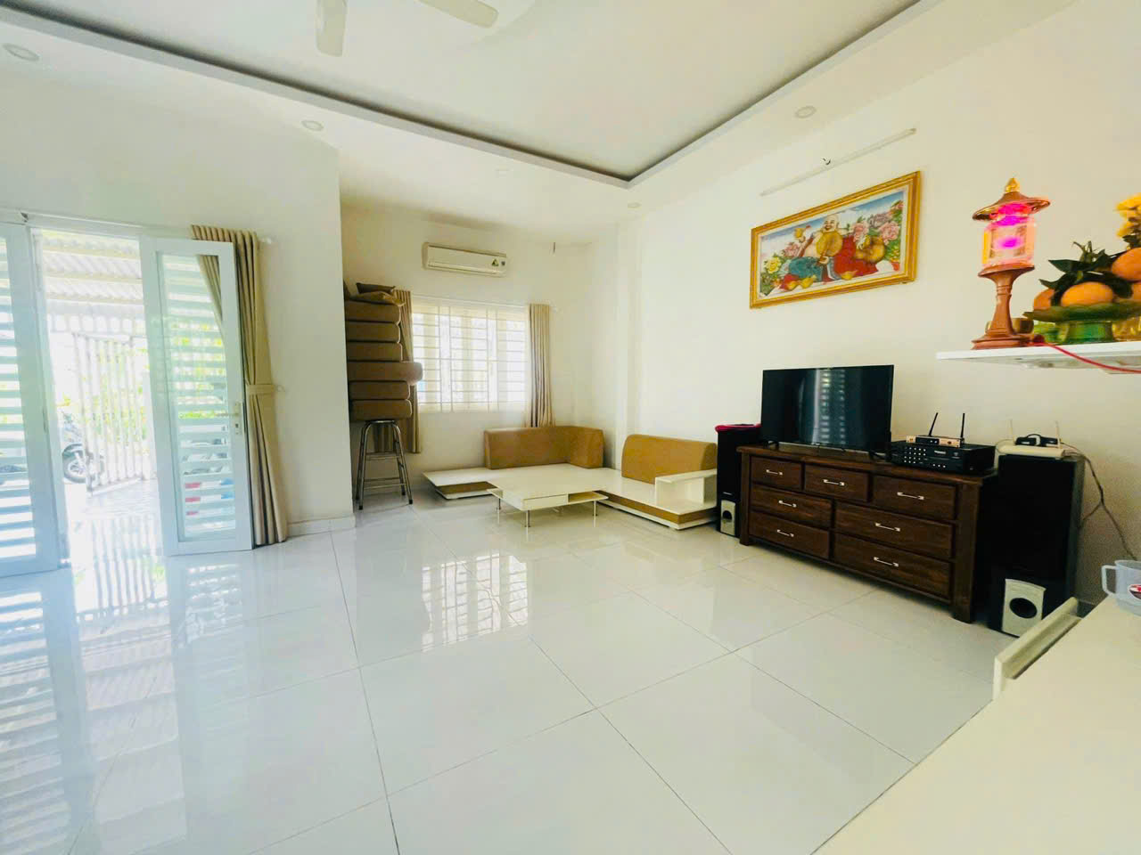 NP02 - Nhà mặt tiền đường xe hơi Tp Mỹ Tho_thumbnail_3