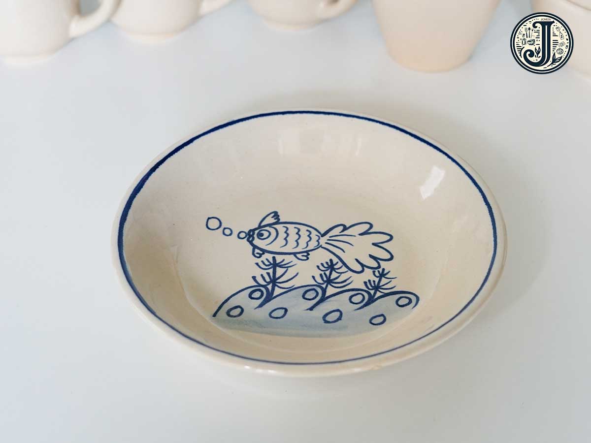 Dĩa sâu lòng 22cm họa tiết cá ba đuôi J000331