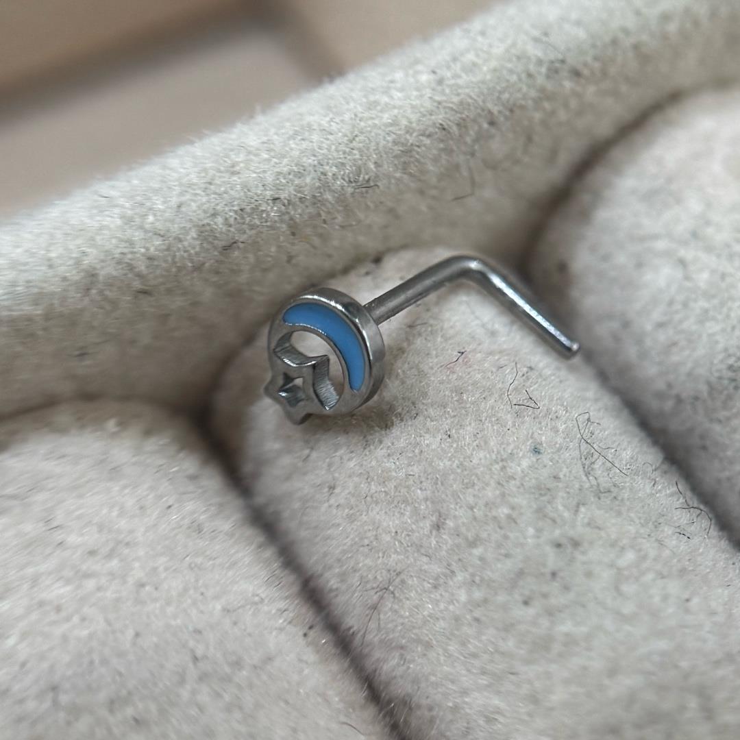 Mũi L mặt trăng xanh ngôi sao._thumbnail_1