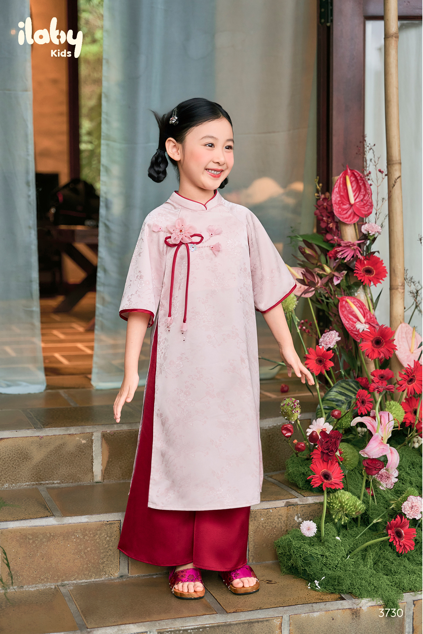 Áo dài Yên Hoa bé