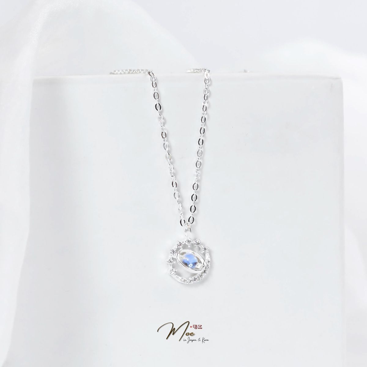 D206 - Dây chuyền ngân hà sao thổ đá moon mặt trăng