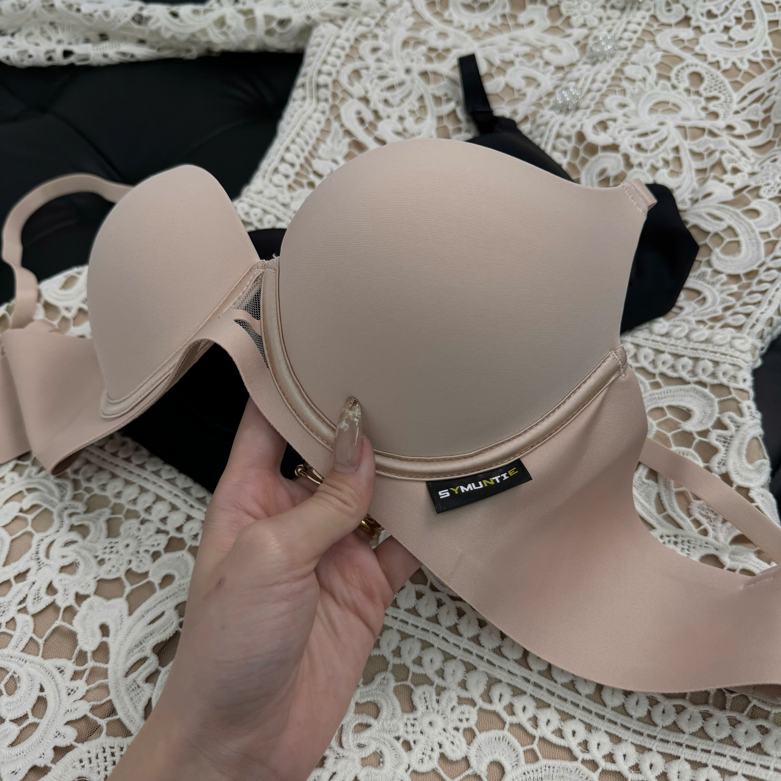 [Mã B59] Áo Lót Nữ Su Lụa Mút 2cm Ôm Vòng 1 Gọng Mềm Mại Co Giãn_thumbnail_2