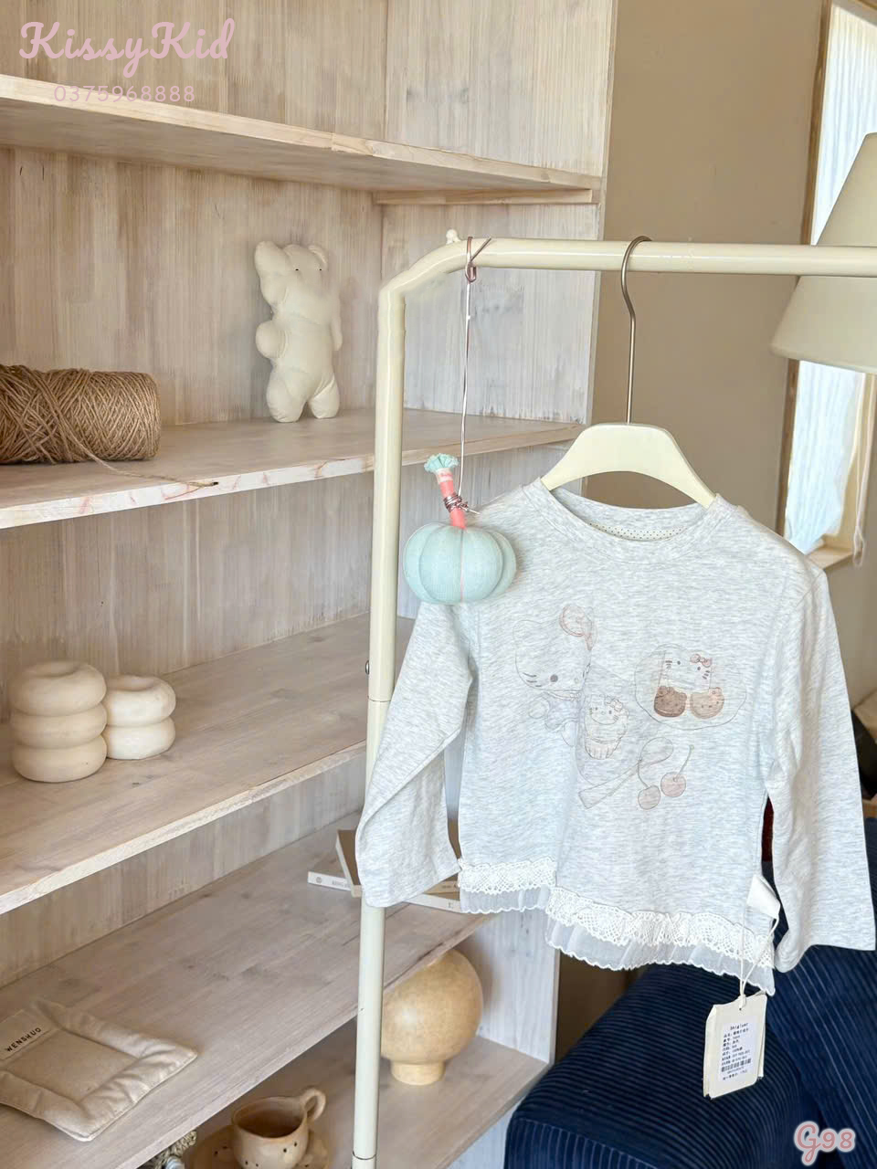 (G98) Áo thun mềm màu xám ghi viền bèo hoạ tiết Kitty SHIGLUER_thumbnail_0