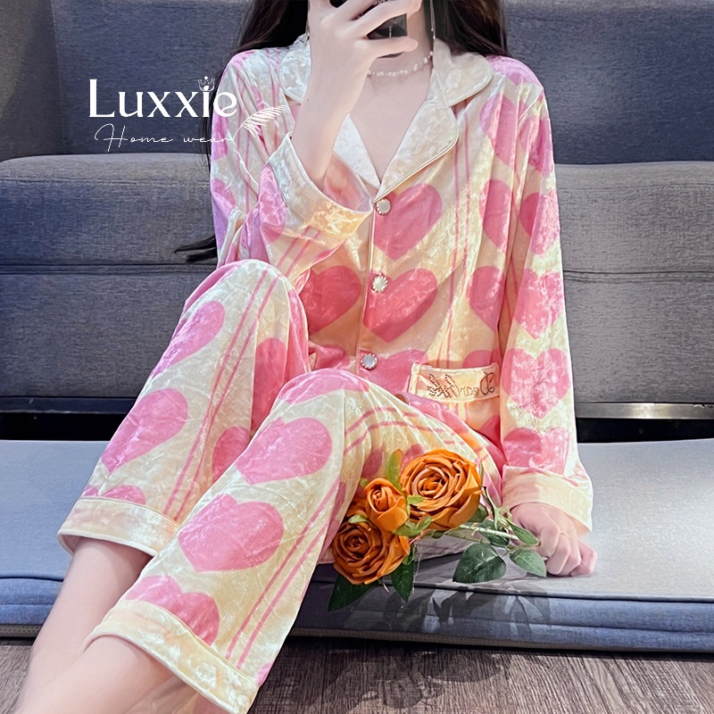 NHUNG08 Pijama vải nhung vàng họa tiết tim hồng