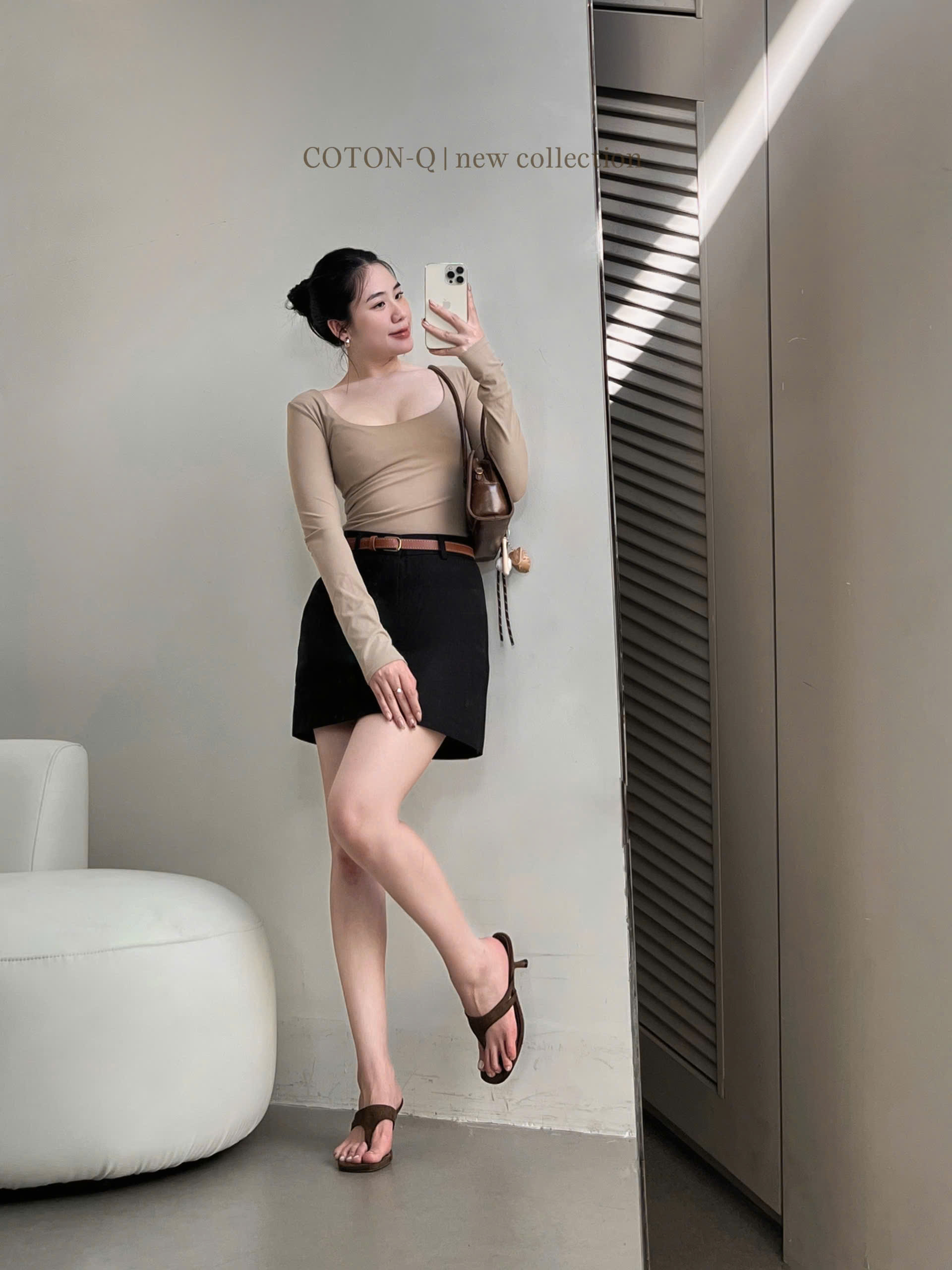 HS112 - Chân váy ngắn phối sọc ( NGẪU NHIÊN )