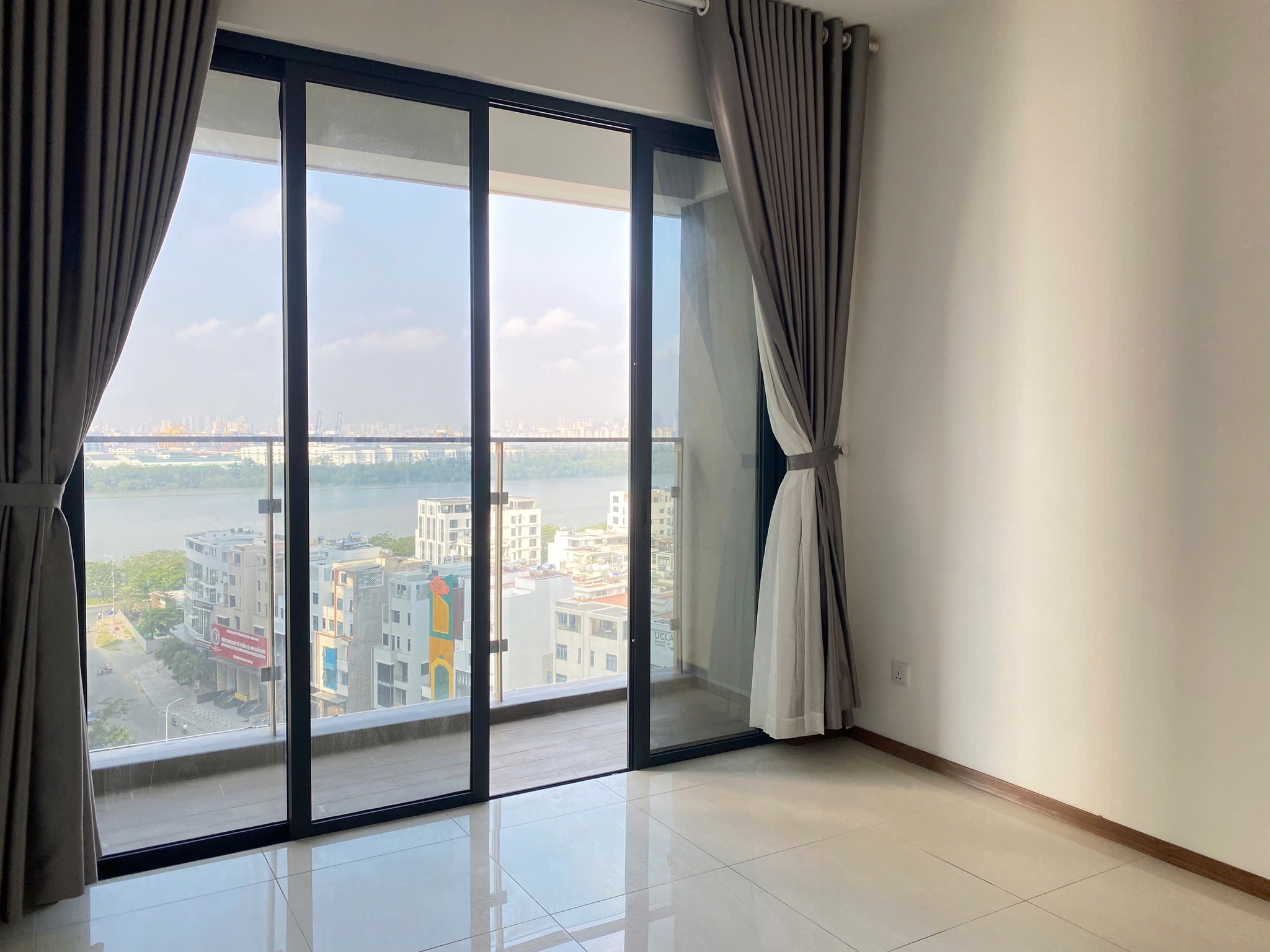 Cho thuê nhanh căn hộ 3PN One Verandah, giá cực tốt, nội thất hoàn hảo, view rộng bao la!_thumbnail_9