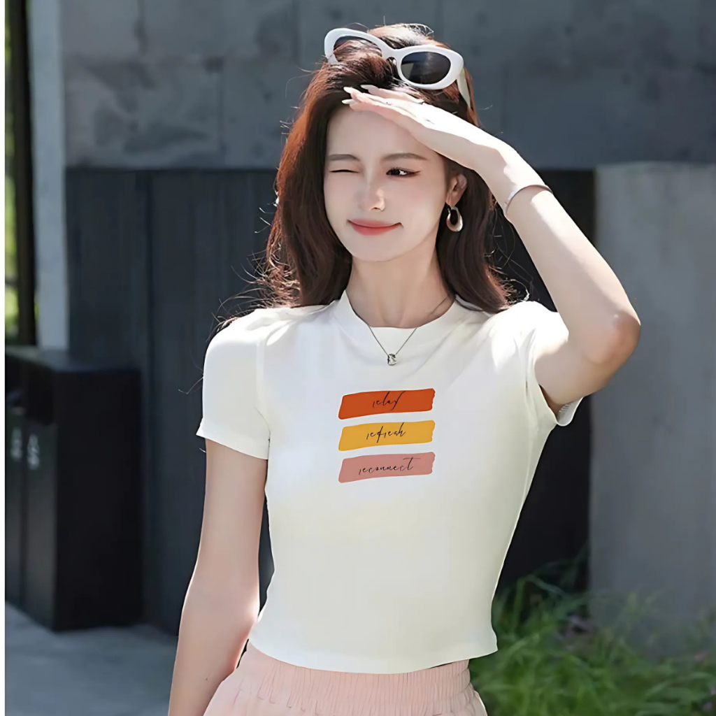 [Form Ôm] Áo croptop nữ in hình - Áo thun croptop dáng ôm ngắn - LOZA CR7862_thumbnail_1