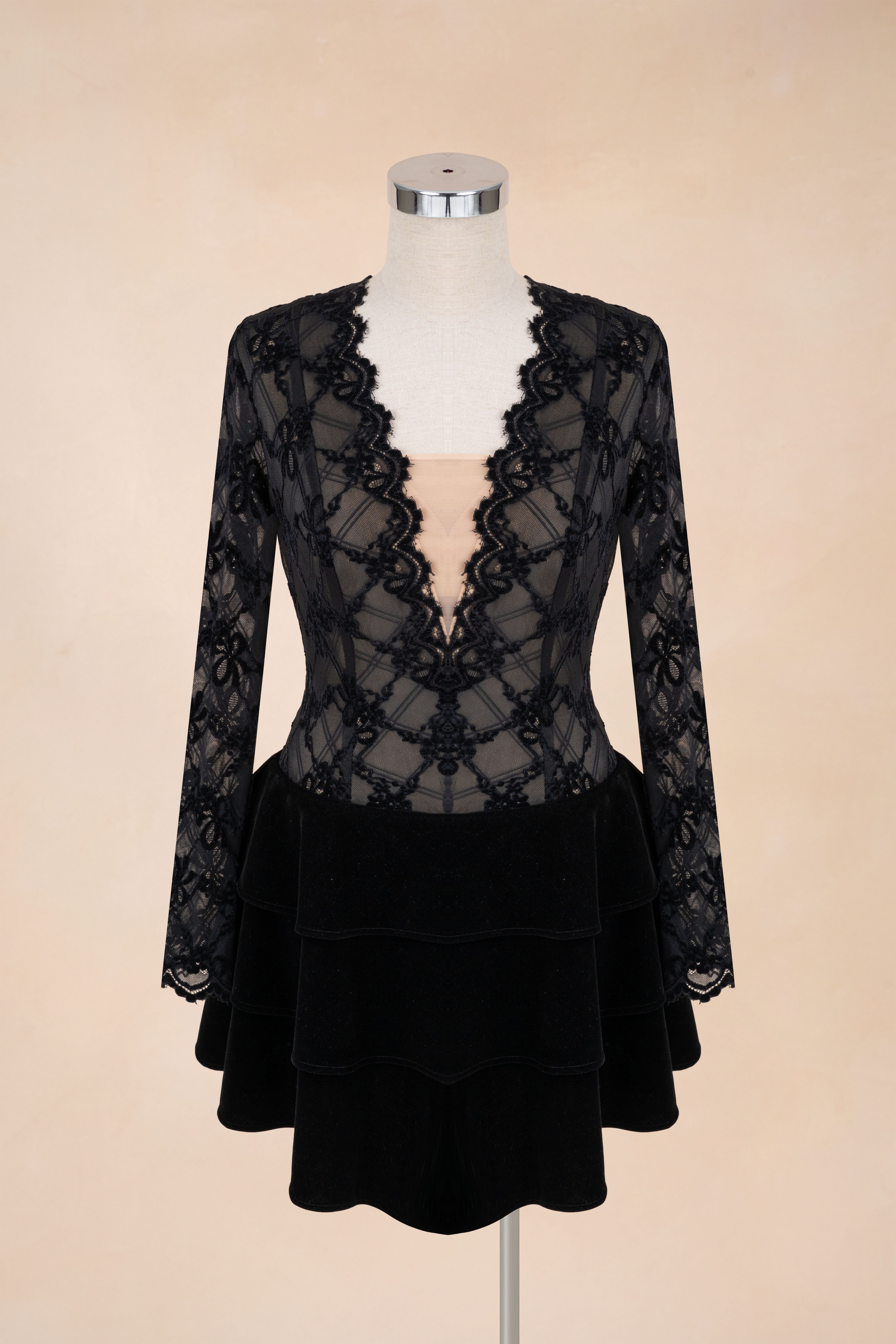 Đầm Xoè Cổ V Phối Nhung Dáng Ngắn