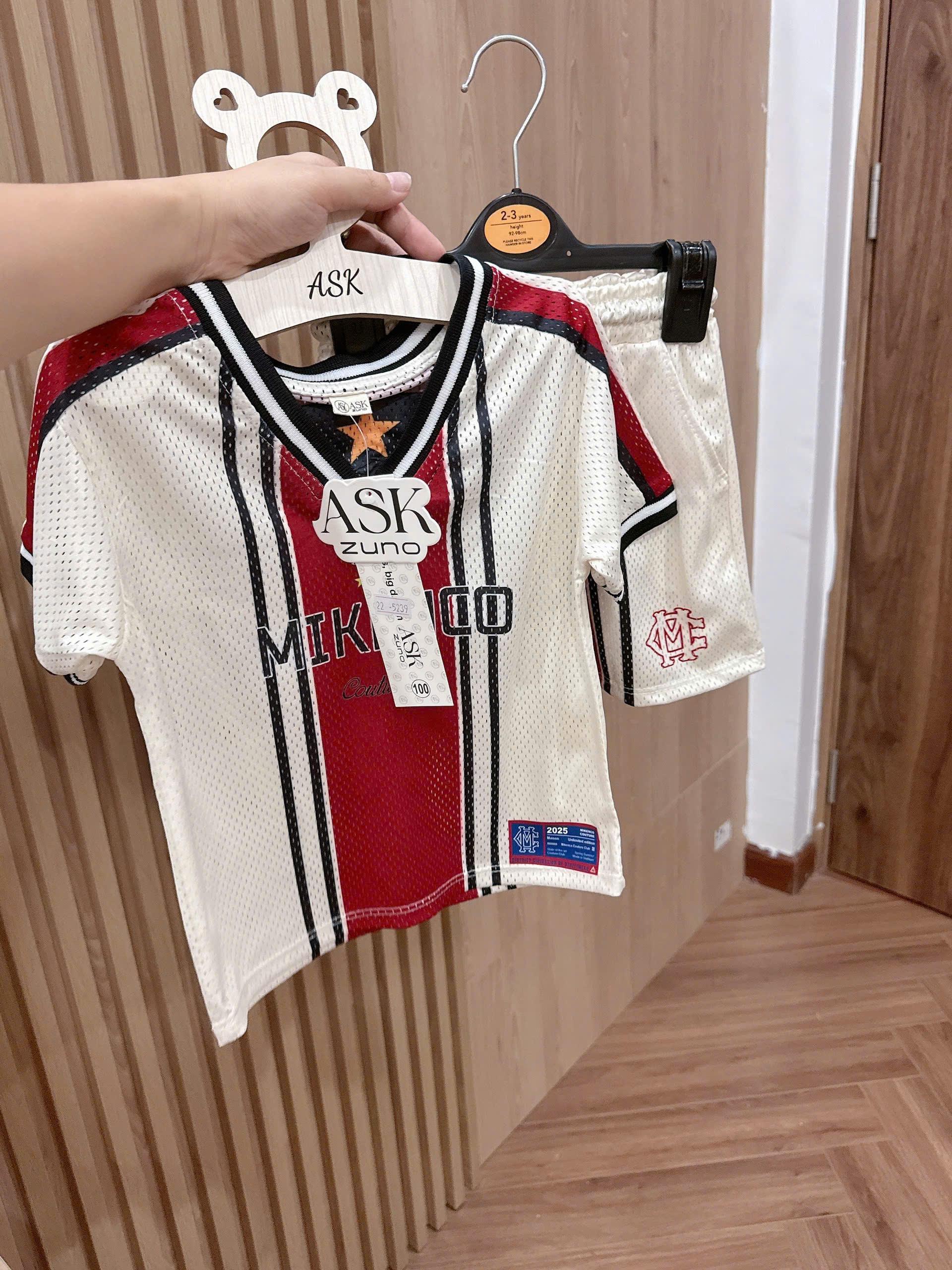 C02 BỘ CỘC CỔ V NGÔI SAO MIKENCO- A117.1678