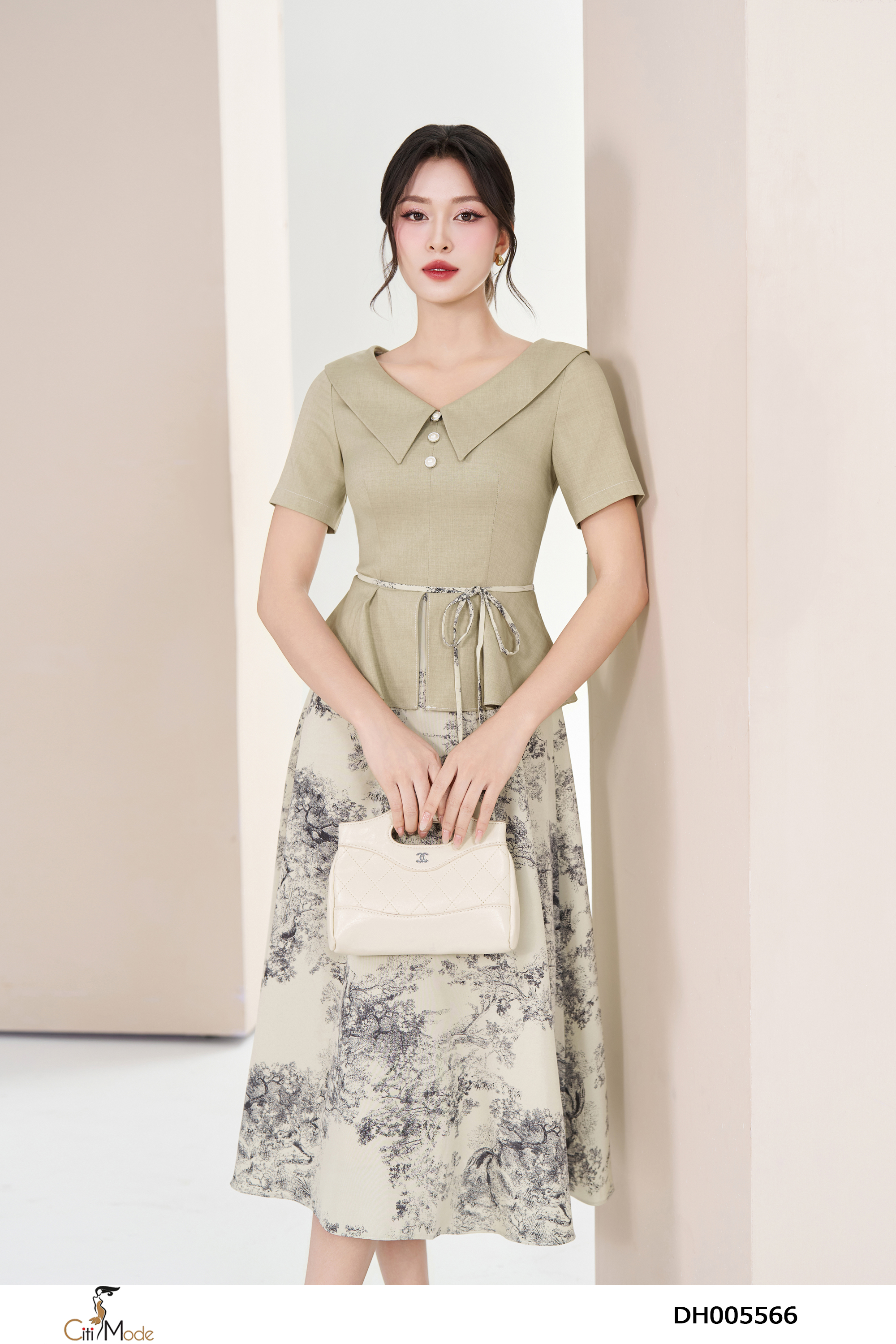 Đầm xòe bơ peplum cổ V cách điệu thắt đai eo