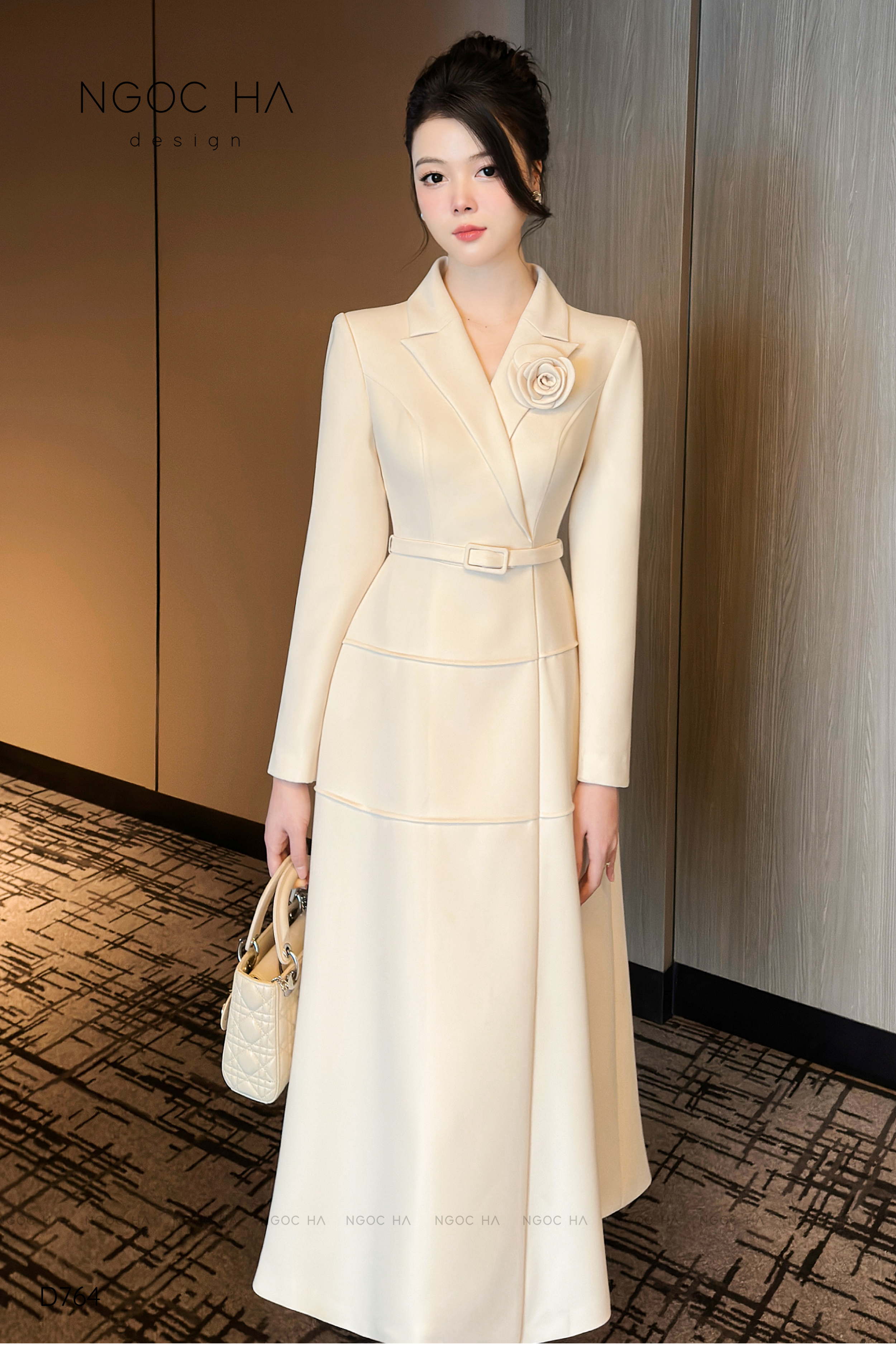 Cannes Dress_Đầm Vest Tay Dài Đính Hoa Màu Kem D764