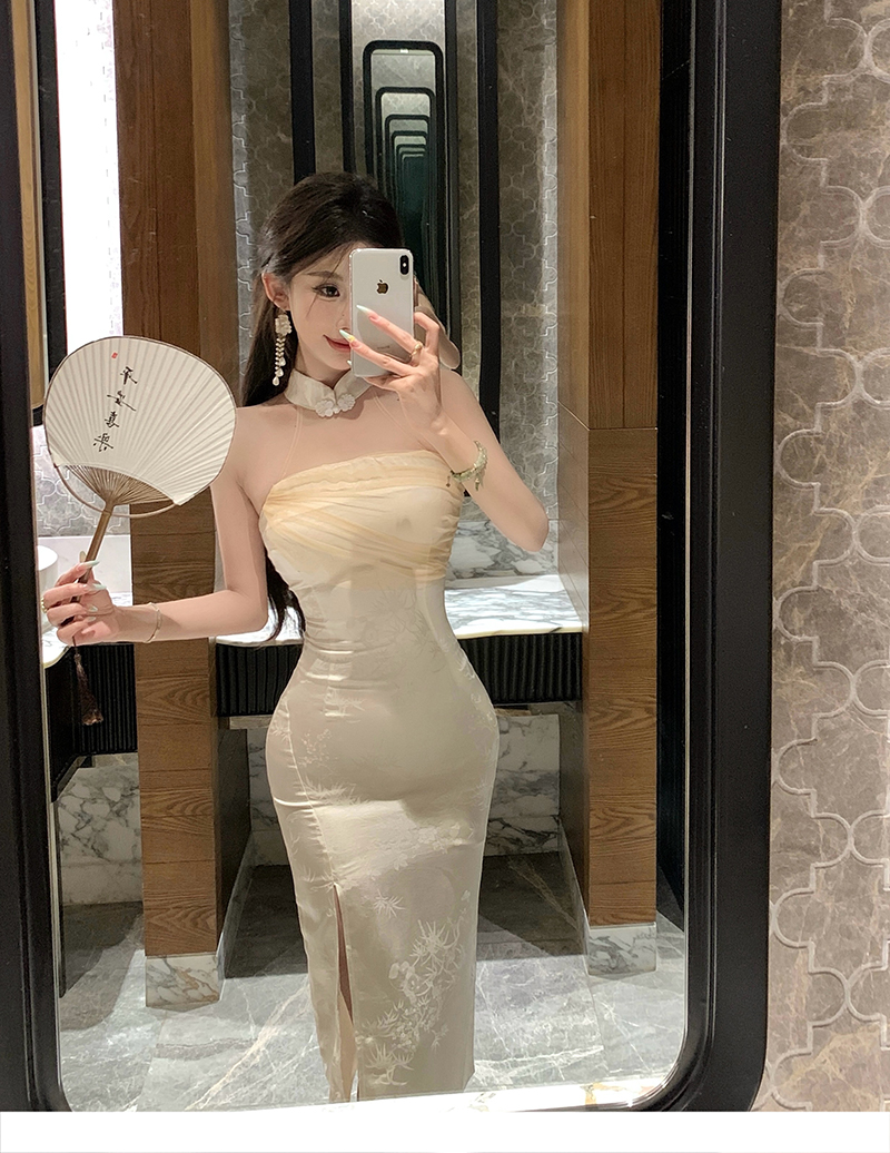 Váy Lụa Dài Cổ Sẻ Thanh Lịch 