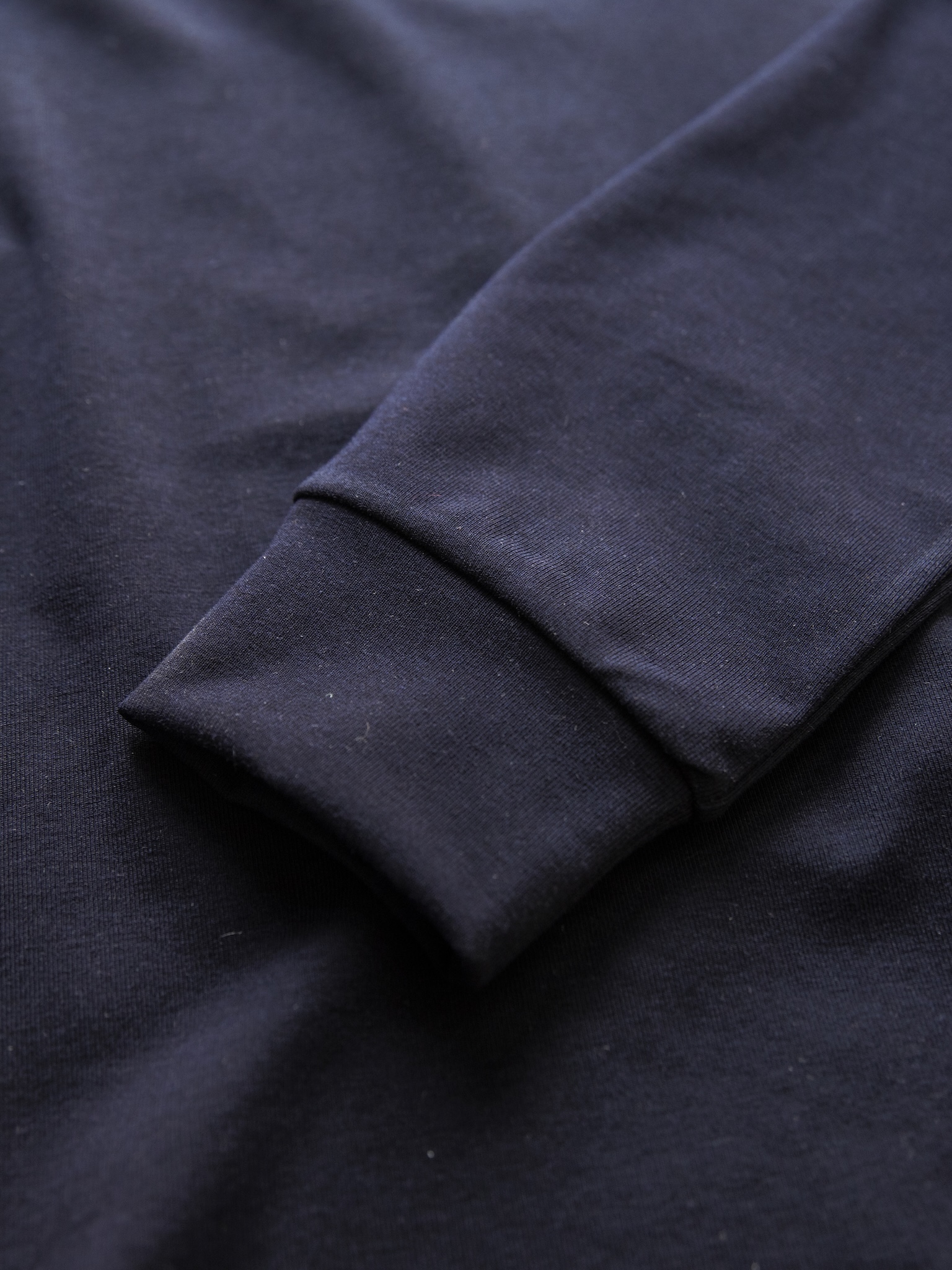 Áo giữ nhiệt bé trai màu xanh đen có lớp lót lông mỏng_thumbnail_2