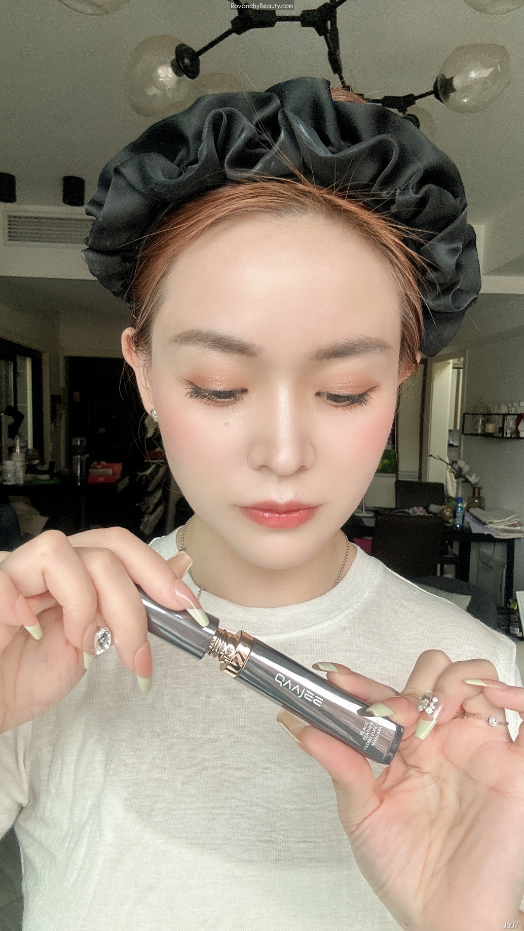 Mascara QAAJEE J807 - Làm Dài Và Cong Mi, Chống Trôi, Bền Màu Suốt 24H_thumbnail_13