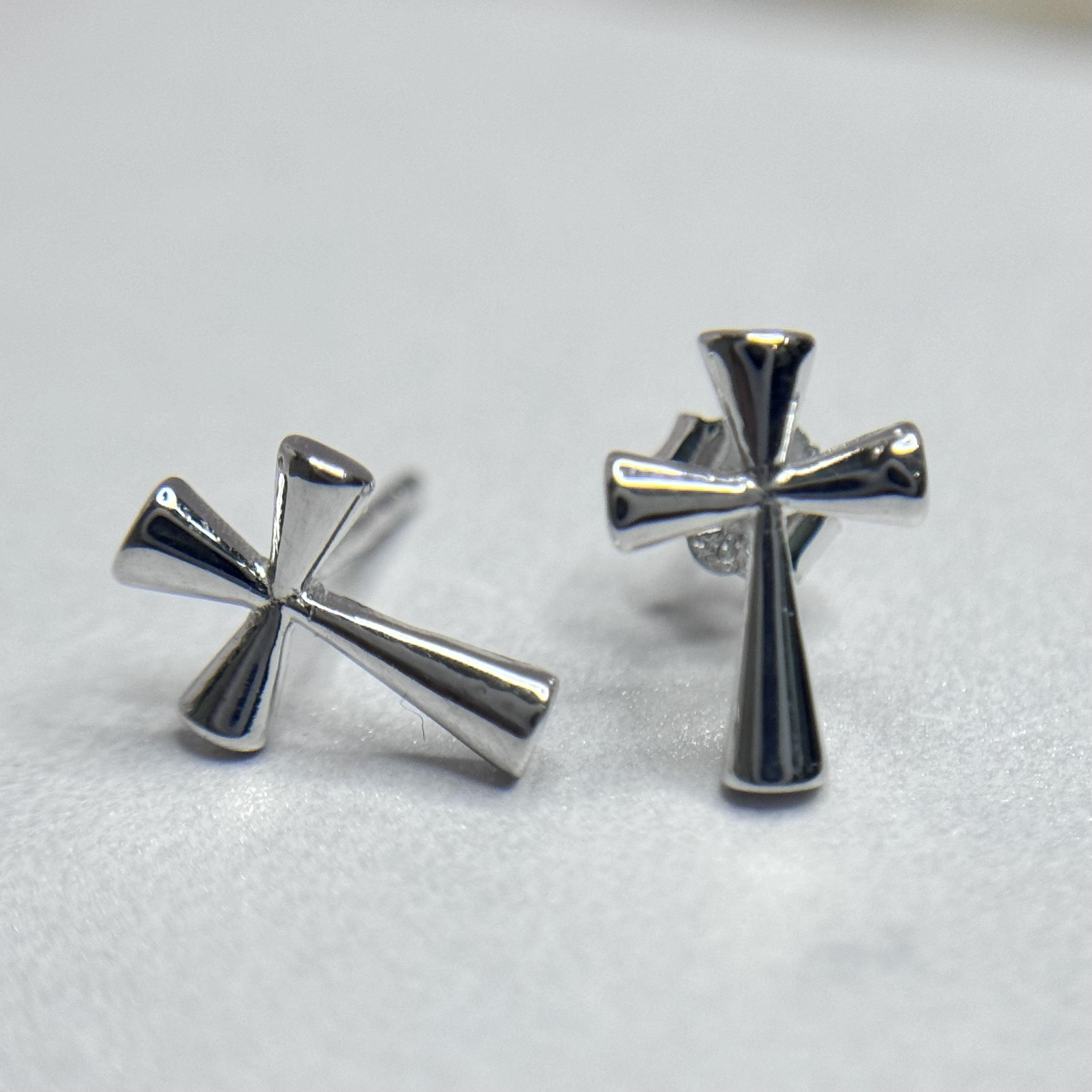 Khuyên kiểu bạc xi bạch kim hình chữ thập trơn