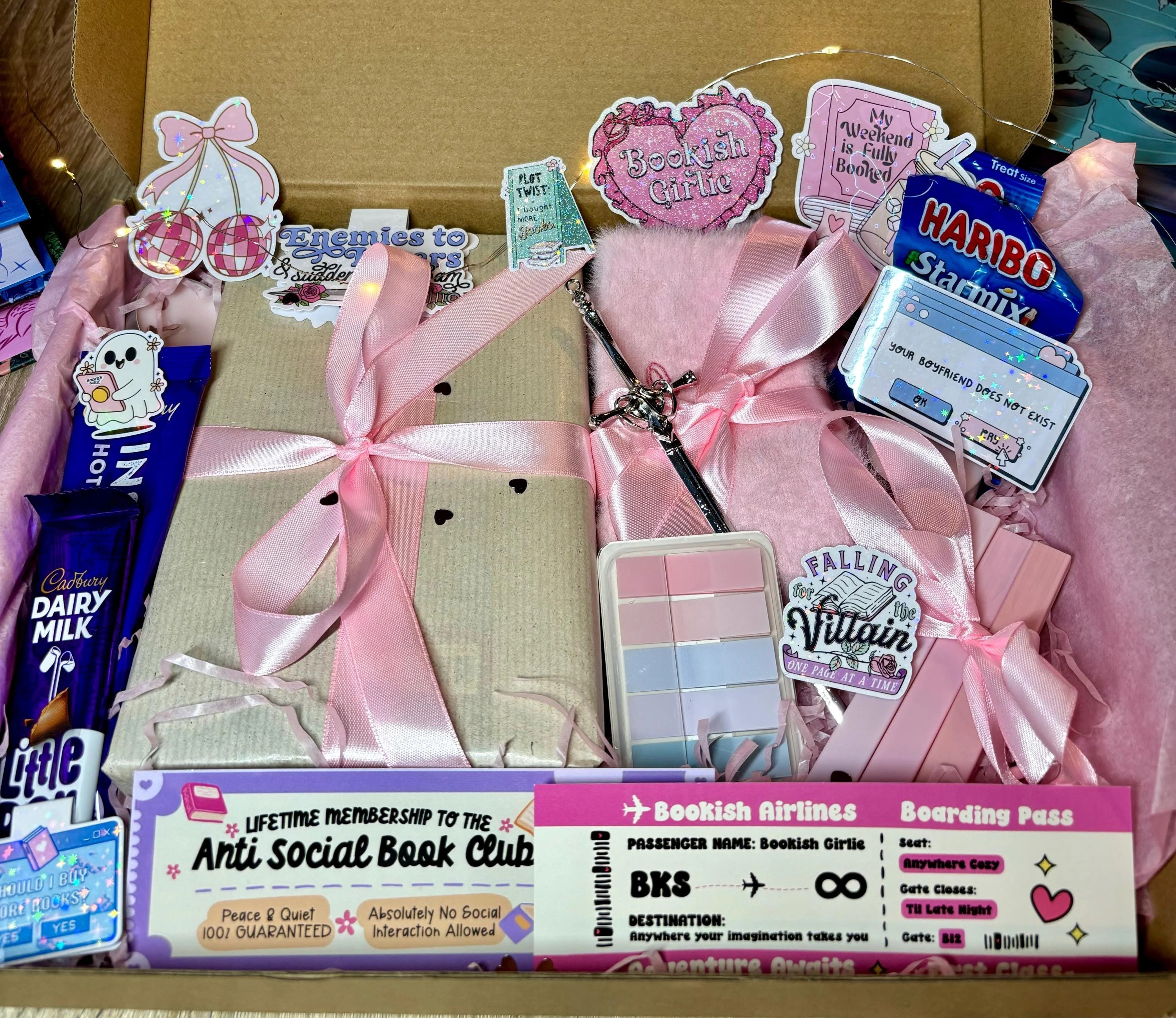 Midnight Chapters Box™ – Fantasy Cozy Surprise Edition