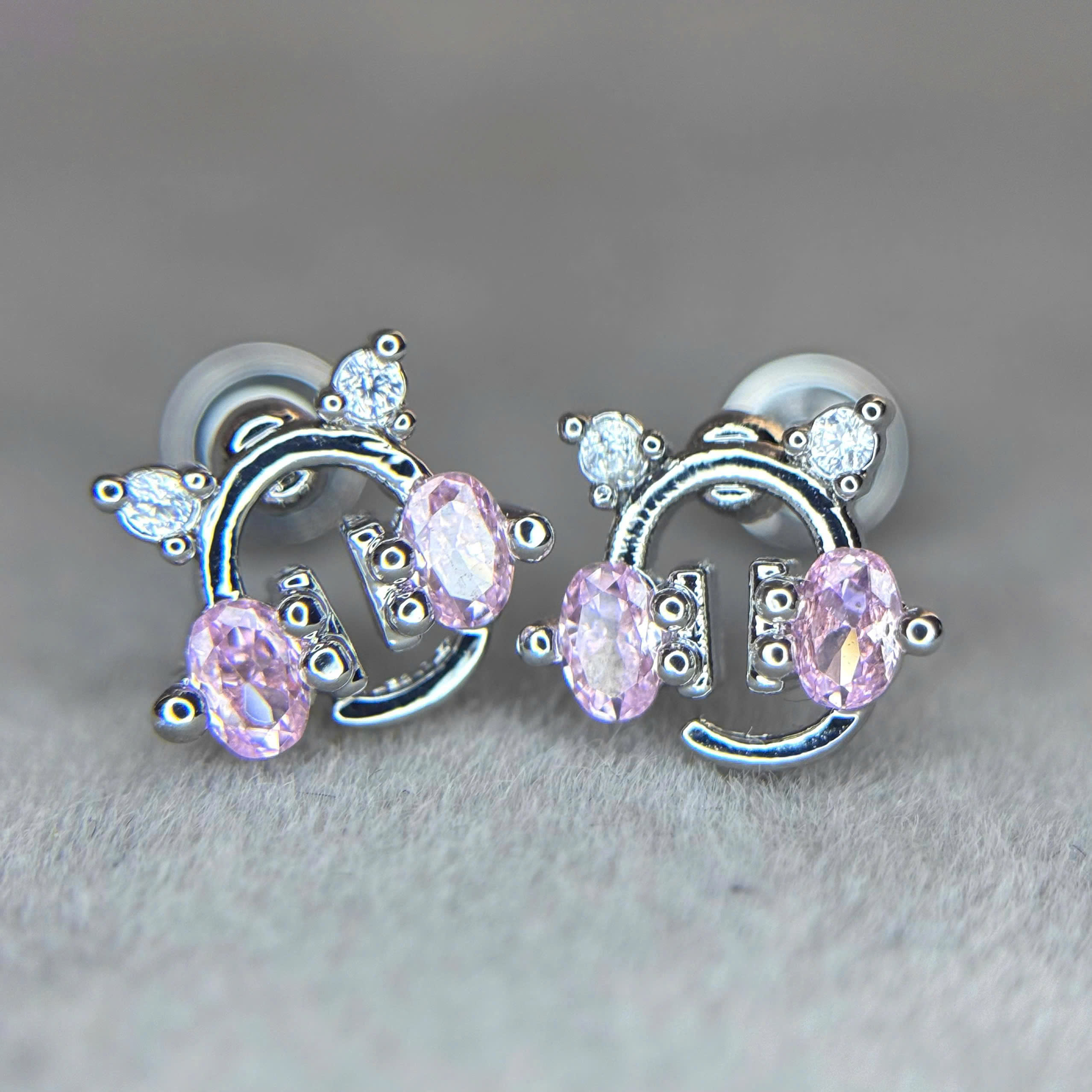 khuyên kiểu tai nghe hồng bi_thumbnail_3