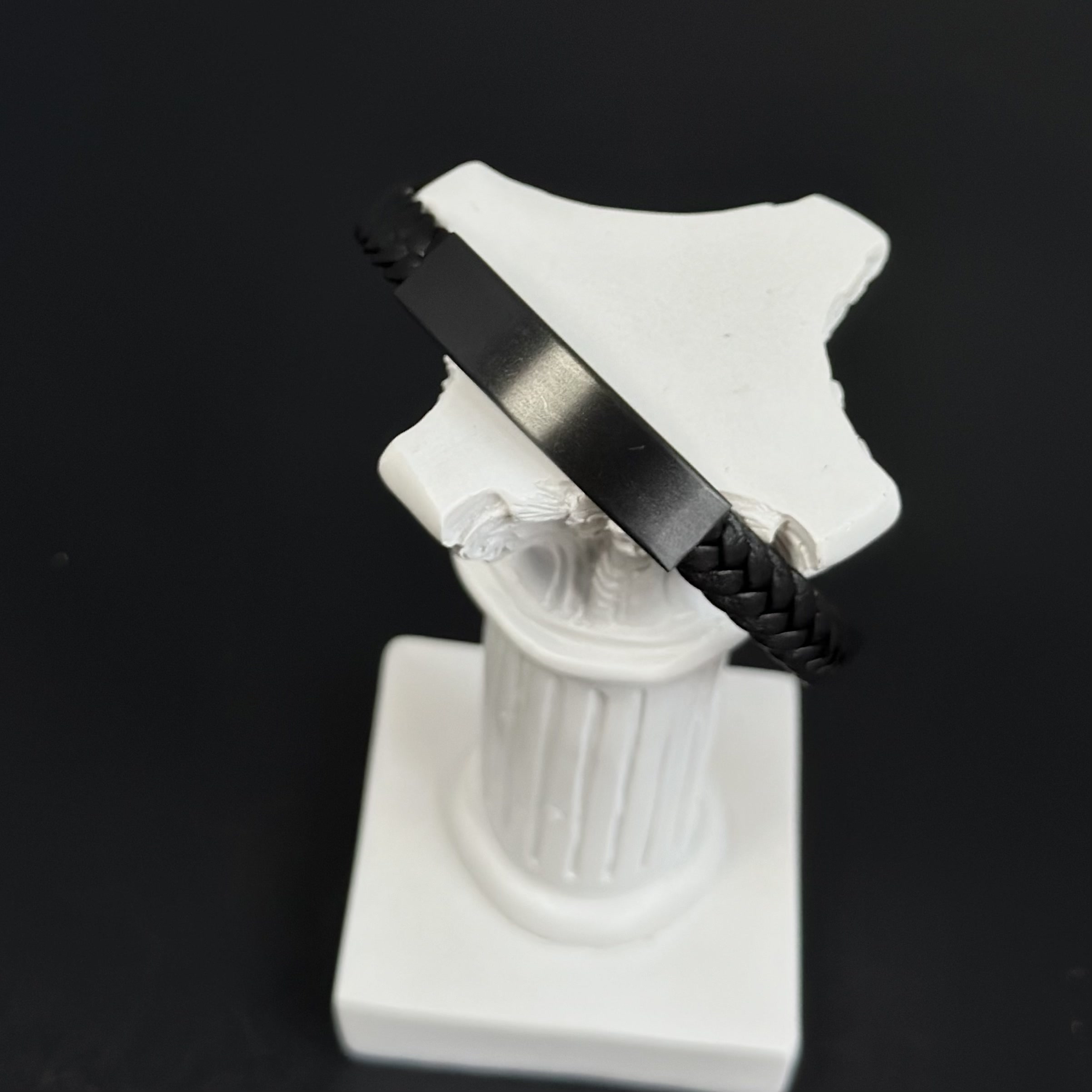 Vòng Tay Simple Black