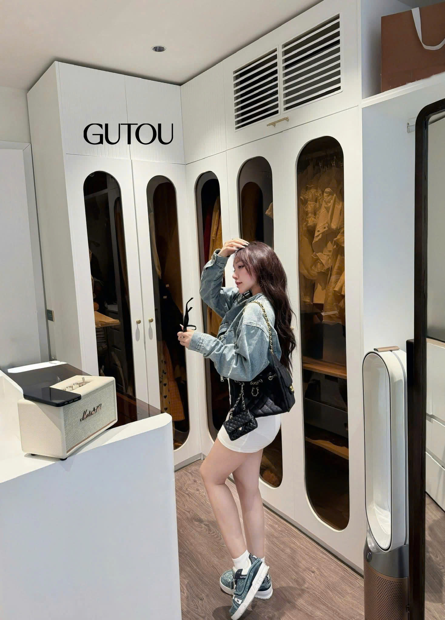 [ GUTOU ] Áo Khoác Jean Cổ Trụ Wash Nhạt_thumbnail_4