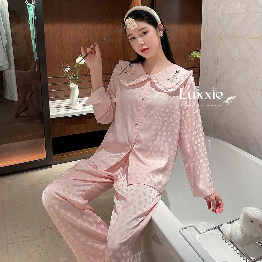 LEDAI19 Pijama lụa gấm hồng cổ thêu hoa