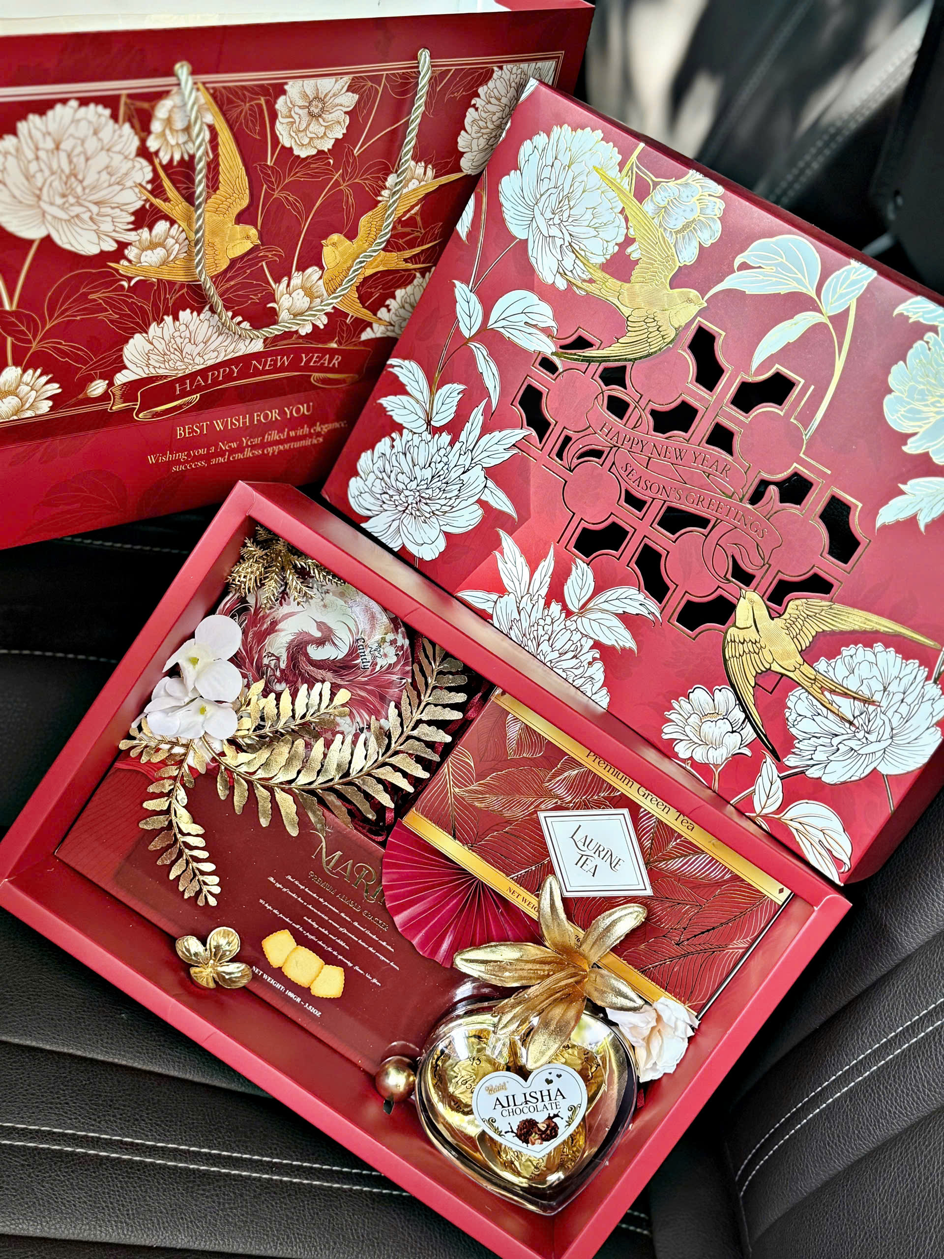 Set quà tết Red Velvet