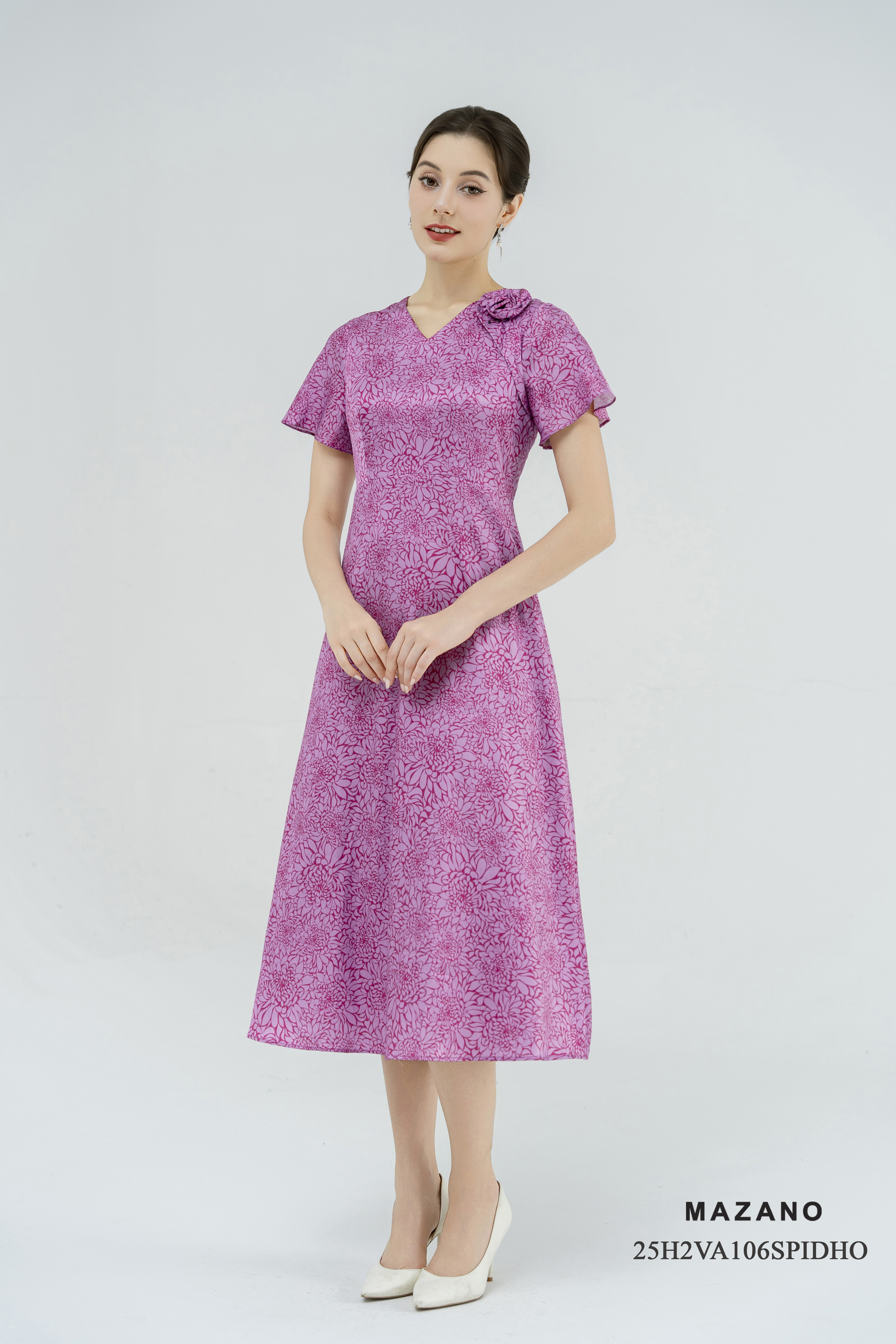 Váy Đầm Ôm Vải lụa vân chìm Hoạ tiết hoa cách điệu Cổ V Đính hoa thủ công Tay ngắn Dài đến mắt cá chân_thumbnail_1