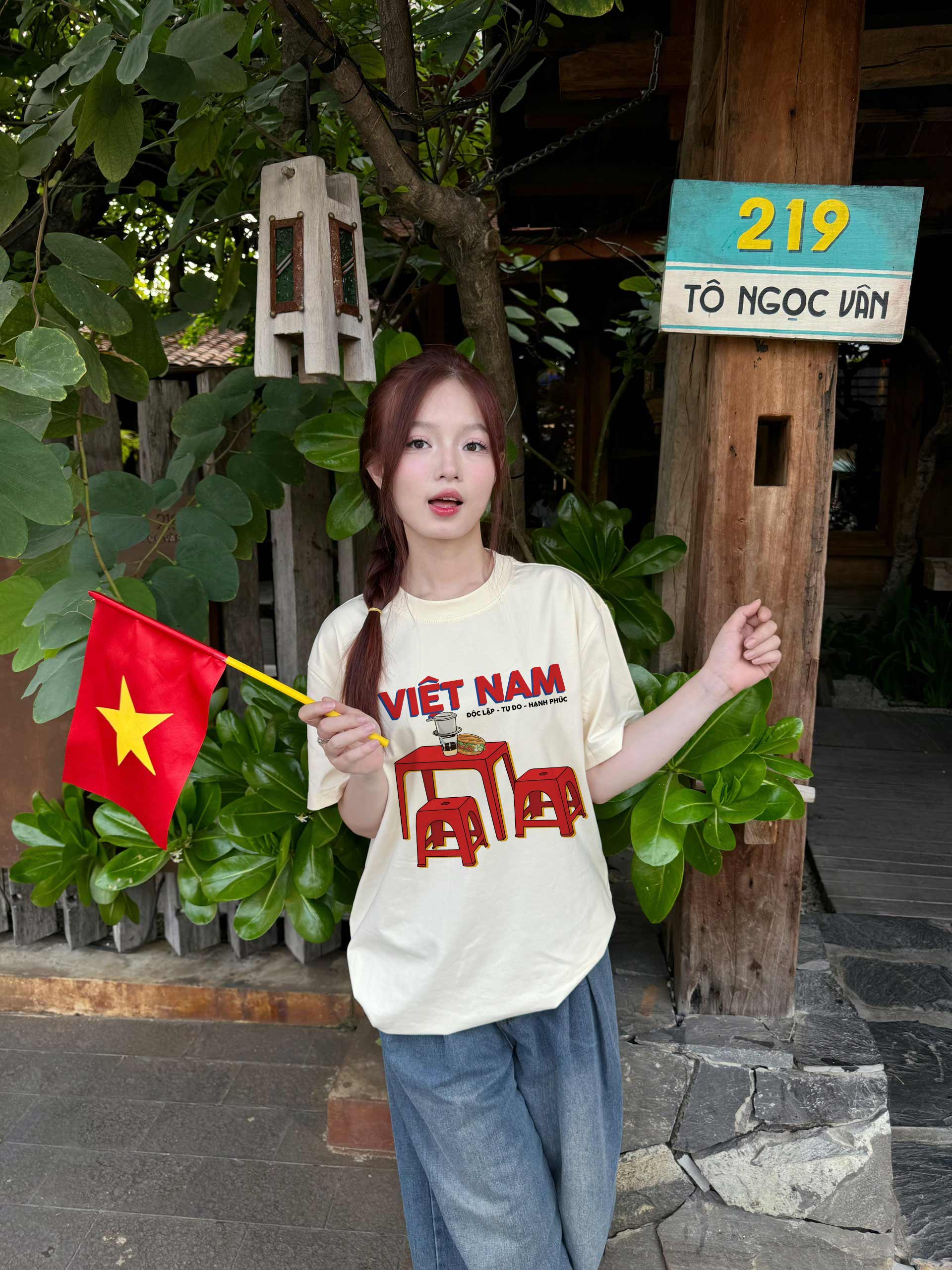 Áo thun nữ form rộng Việt Nam tôi yêu 2130 Miucho cổ tròn vải cotton 4c 220gsm thoáng mát in mix_thumbnail_3