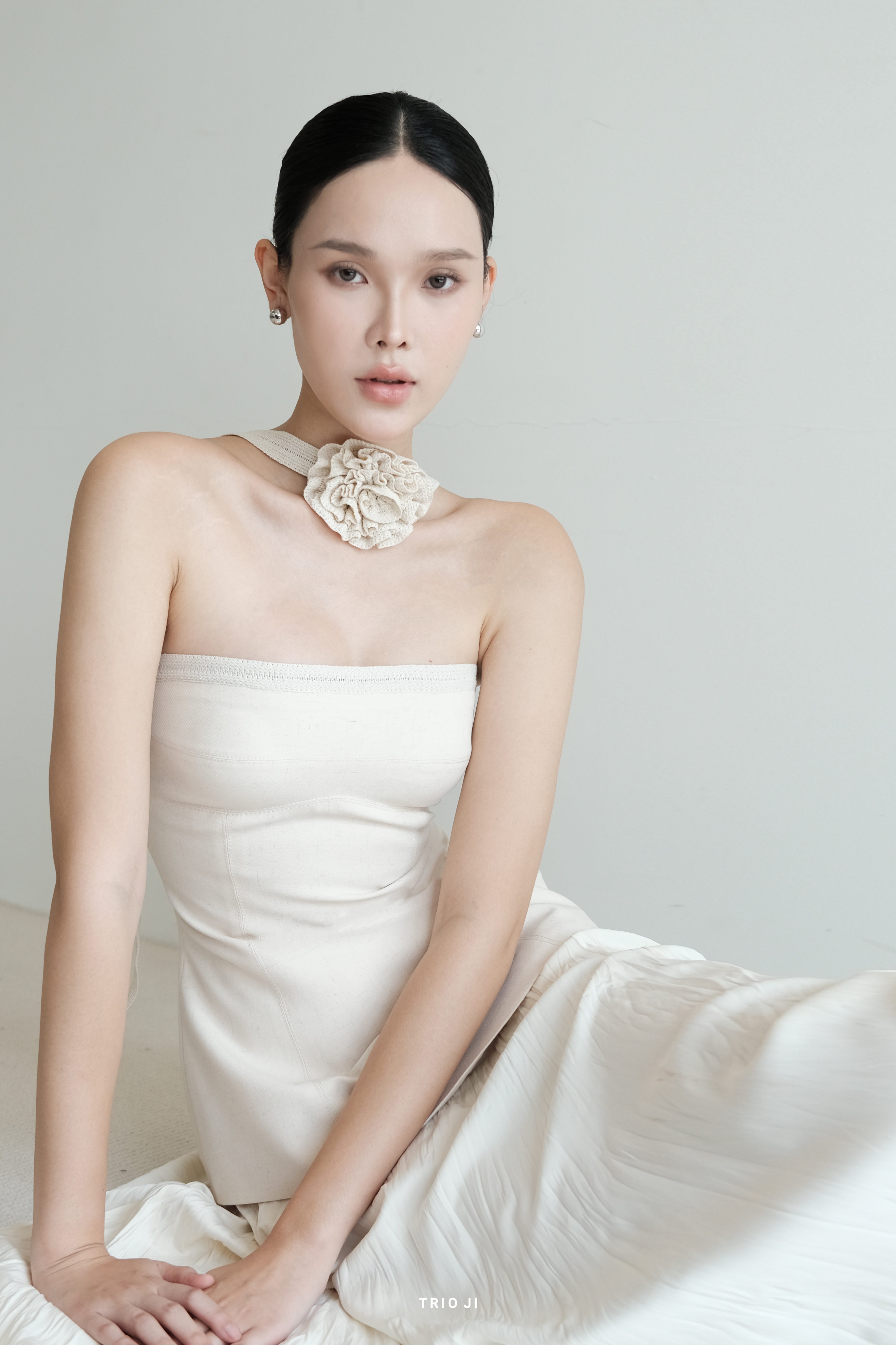 DEMURE Top_thumbnail_9