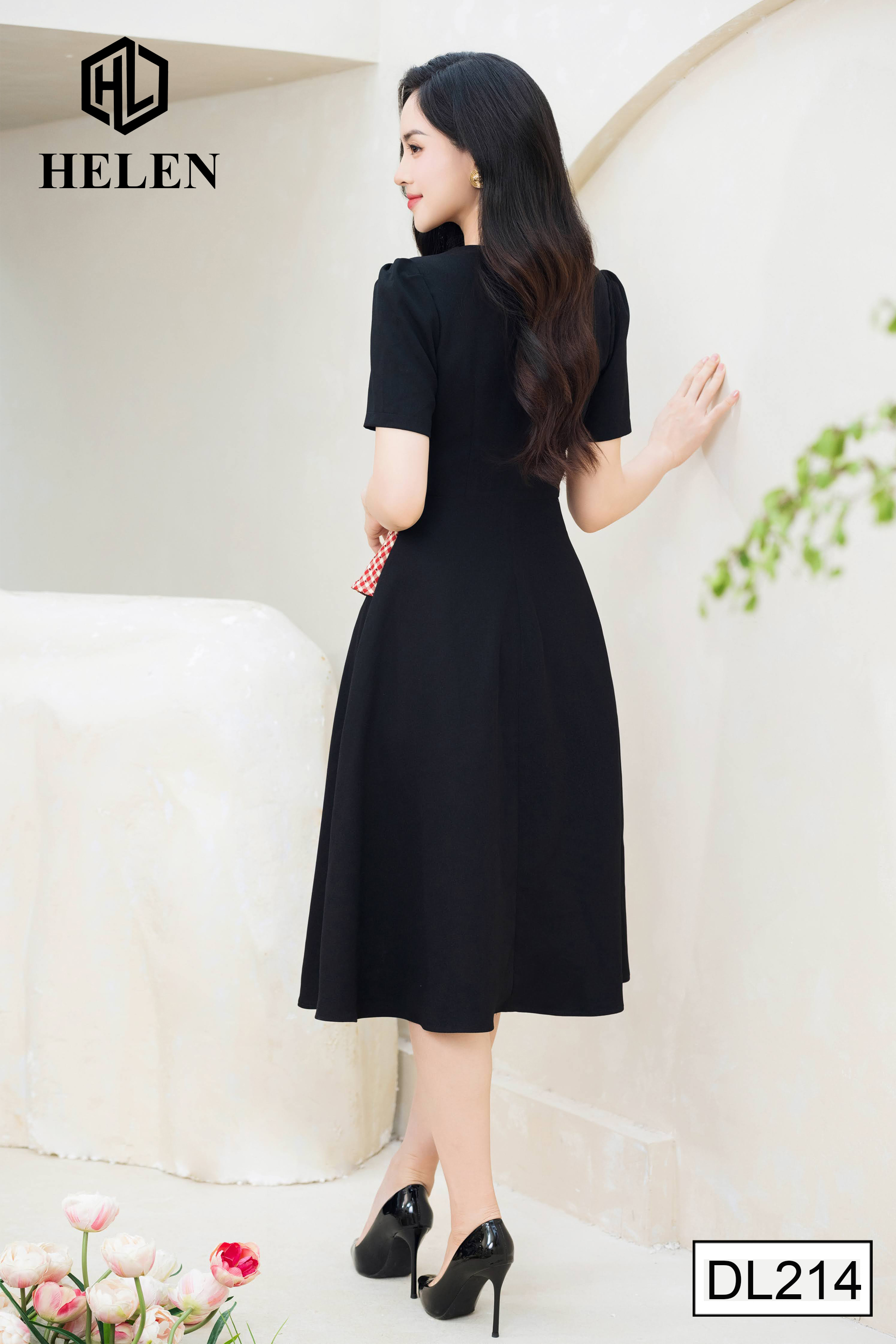 Đầm xòe peplum đen phối kẻ hạt đỏ cổ tròn DL214
