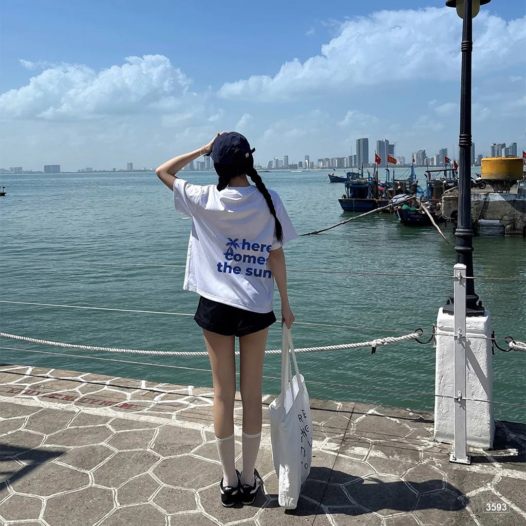 Áo thun boxy nam nữ Here Comes The Sun Miucho 3593_thumbnail_2