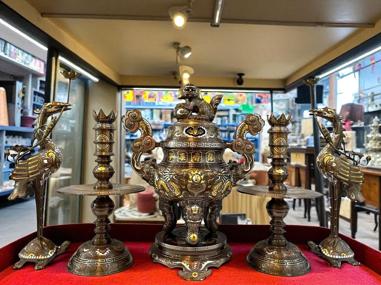 Bộ ngũ sự đúc rồng  nổi khảm ngũ sắc kỹ cao 70cm 