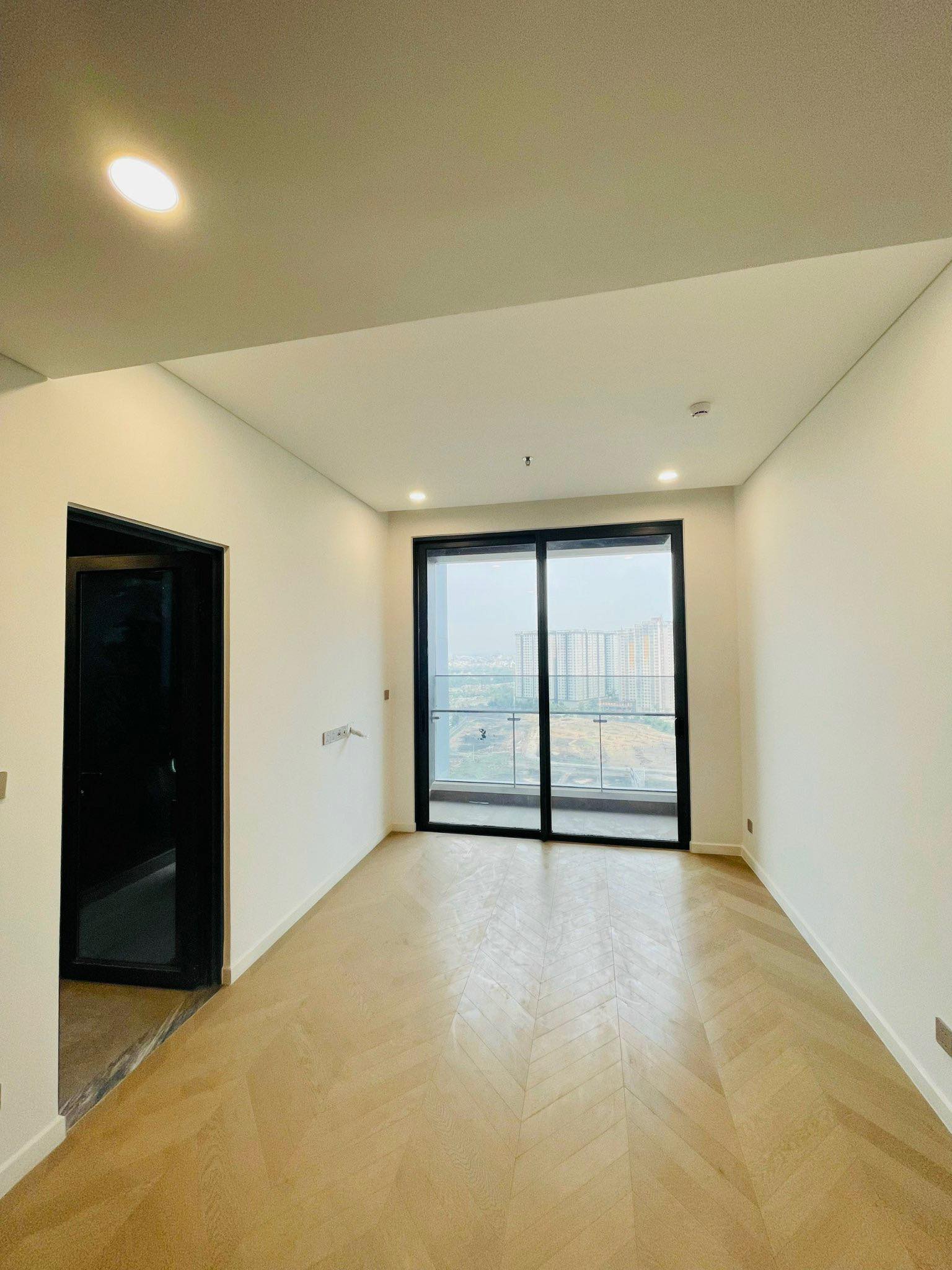 Chuyển nhượng căn hộ 2PN đang có sẵn HĐ thuê, phù hợp với khách hàng mua đầu tư _thumbnail_2