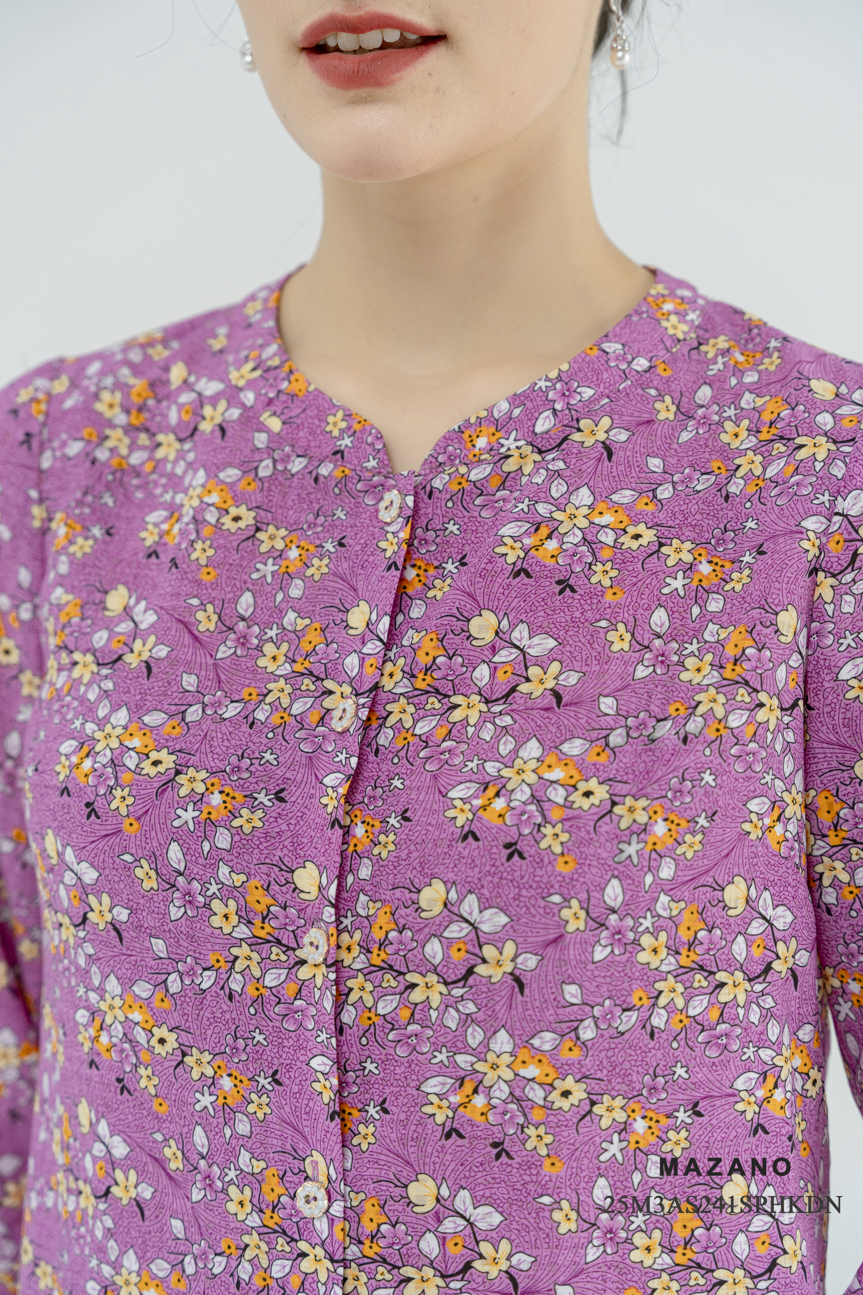 Áo sơ mi cài khuy Suông Vải thô mỏng Họa tiết hoa nhỉ Cổ tàu cách điệu cài khuy Tay lỡ Dài dưới eo_thumbnail_3