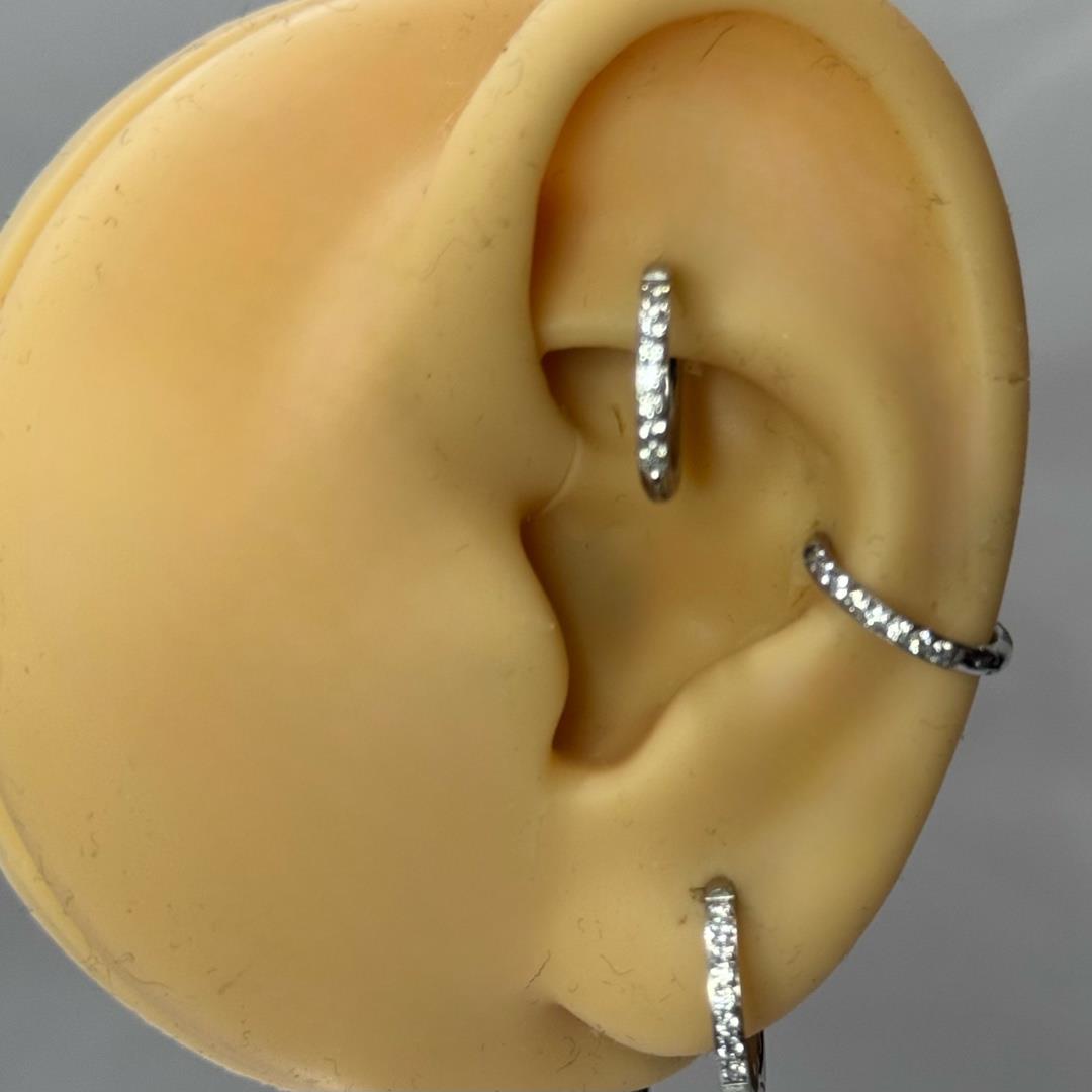 Khuyên vòng kiểu kim cương nửa vòng đá 10mm dày 1.6._thumbnail_3