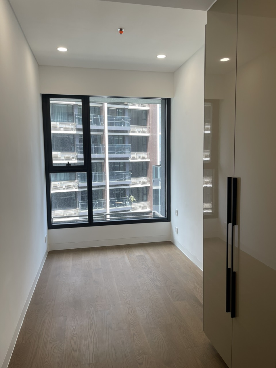 Chủ nhà gửi bán gấp căn 2PN  The River Thủ Thiêm_thumbnail_3