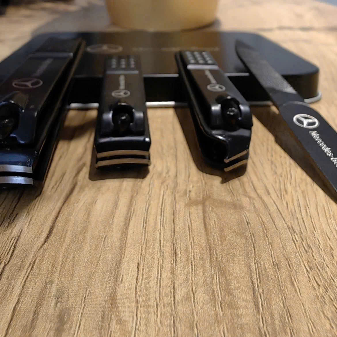 L144 - Hộp bấm móng 4 món_thumbnail_2