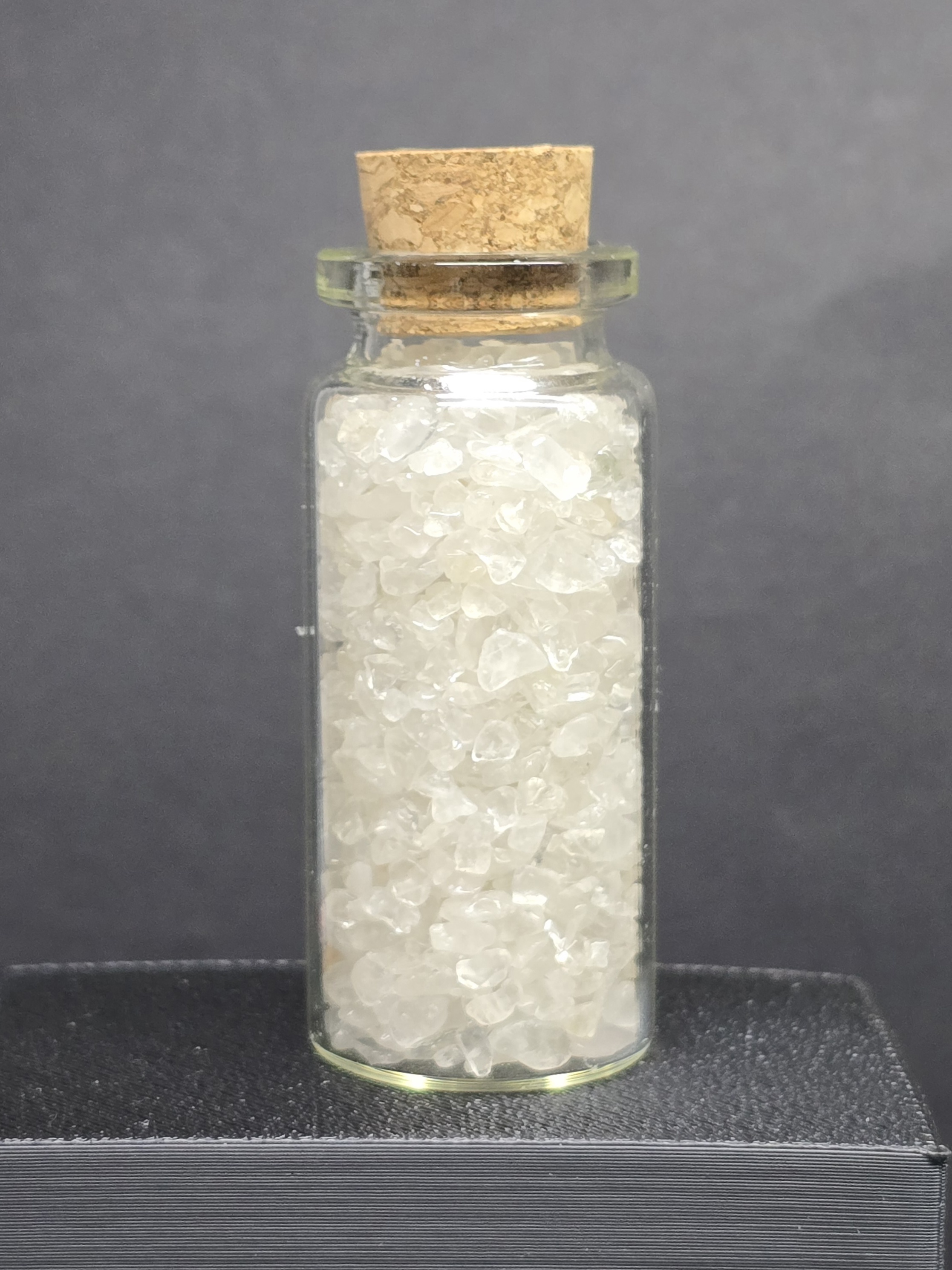 Hũ Đá Năng Lượng Thông Suốt - Vụn Thạch Anh Trắng